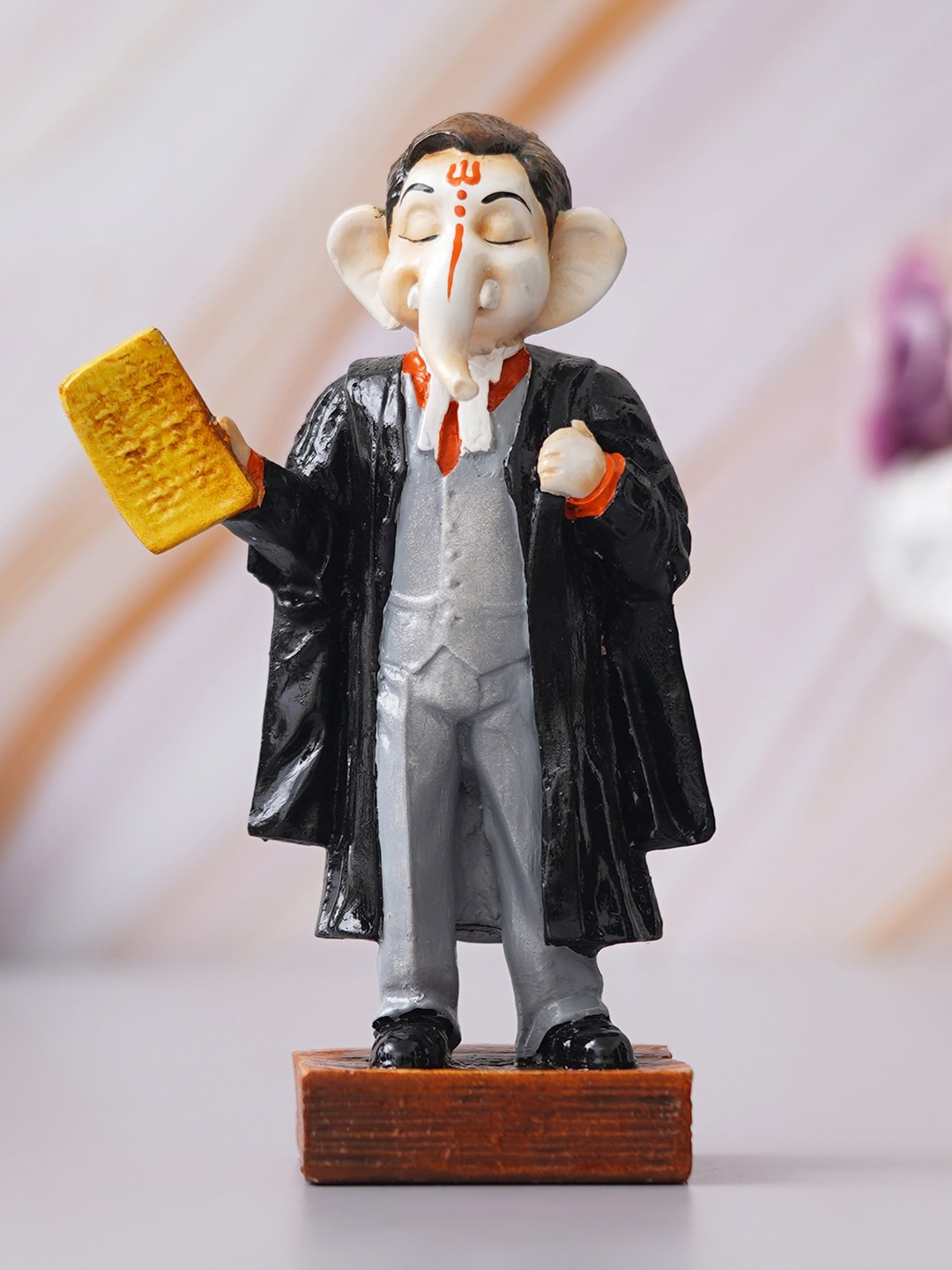 

eCraftIndia Black & Grey Lawyer Lord Ganesha Idol Showpiece
