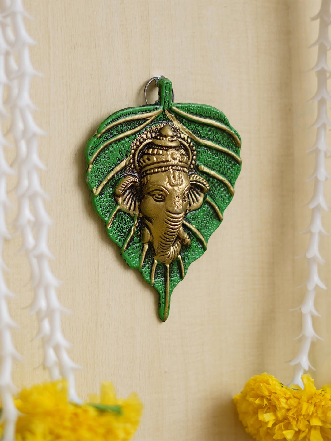 

eCraftIndia Green & Golden Lord Ganesha Face On Peepal Leaf Wall Hanging, Gold