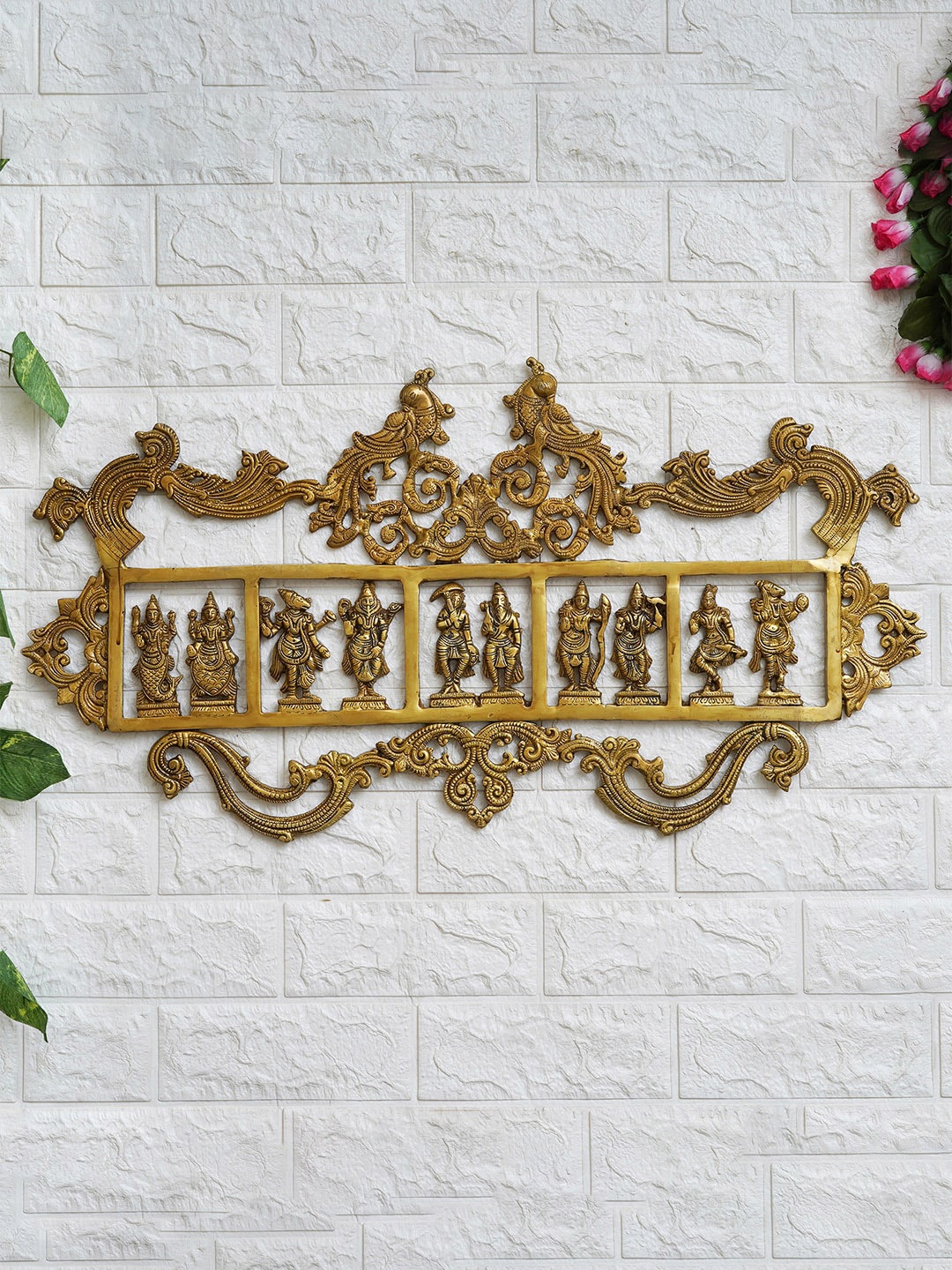 

eCraftIndia Golden Lord Vishnu Dashavatara Brass Wall Hanging, Gold