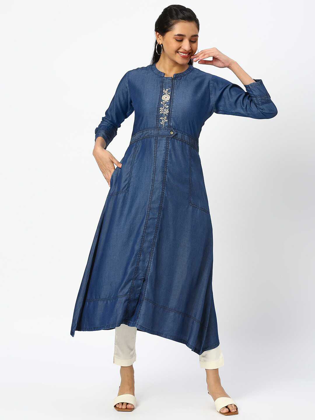 

DRESSLINE Mandarin Collar Thread Work Denim Kurta, Blue