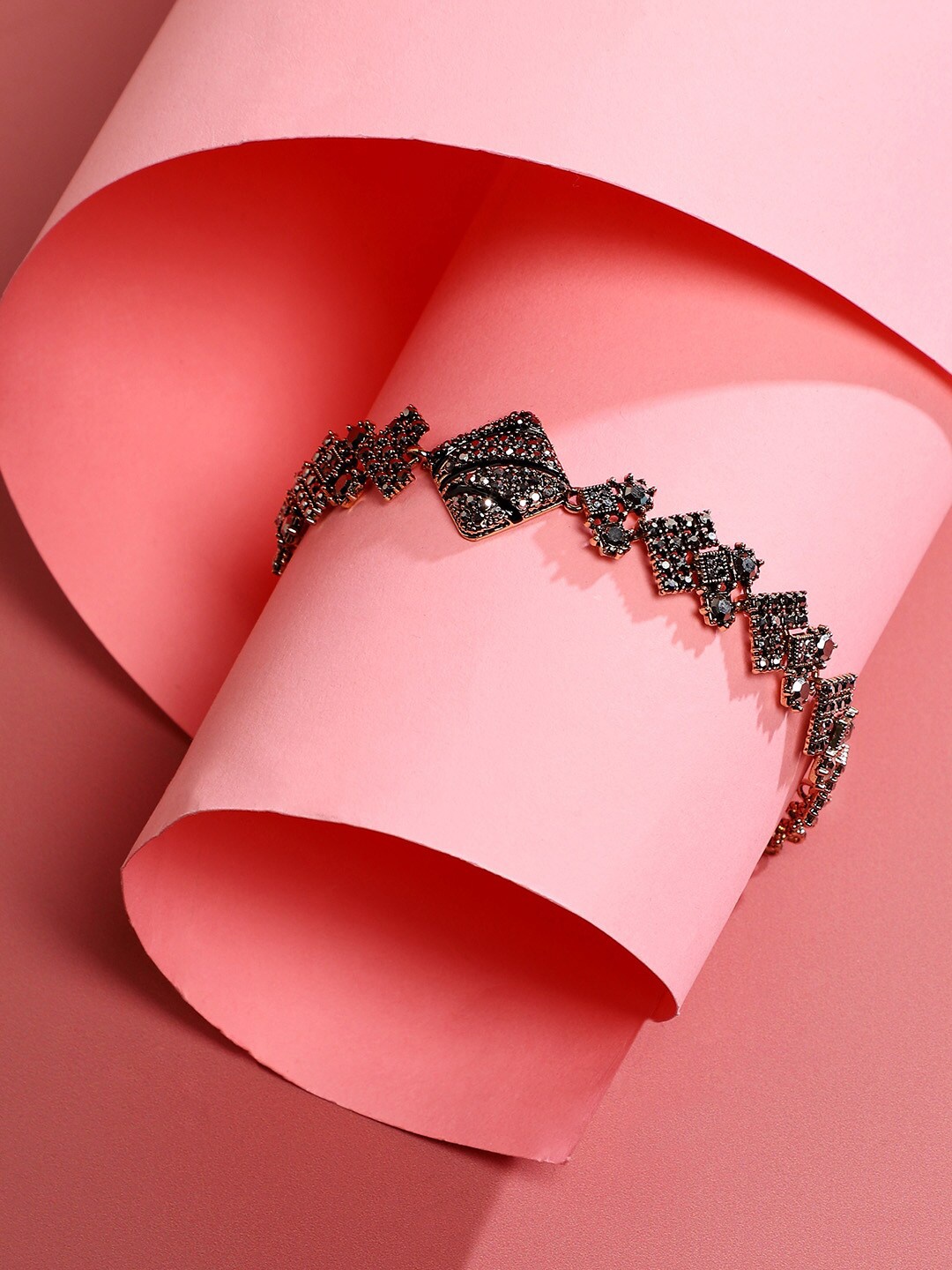 

SOHI Gold-Plated Crystal Studded Link Bracelet