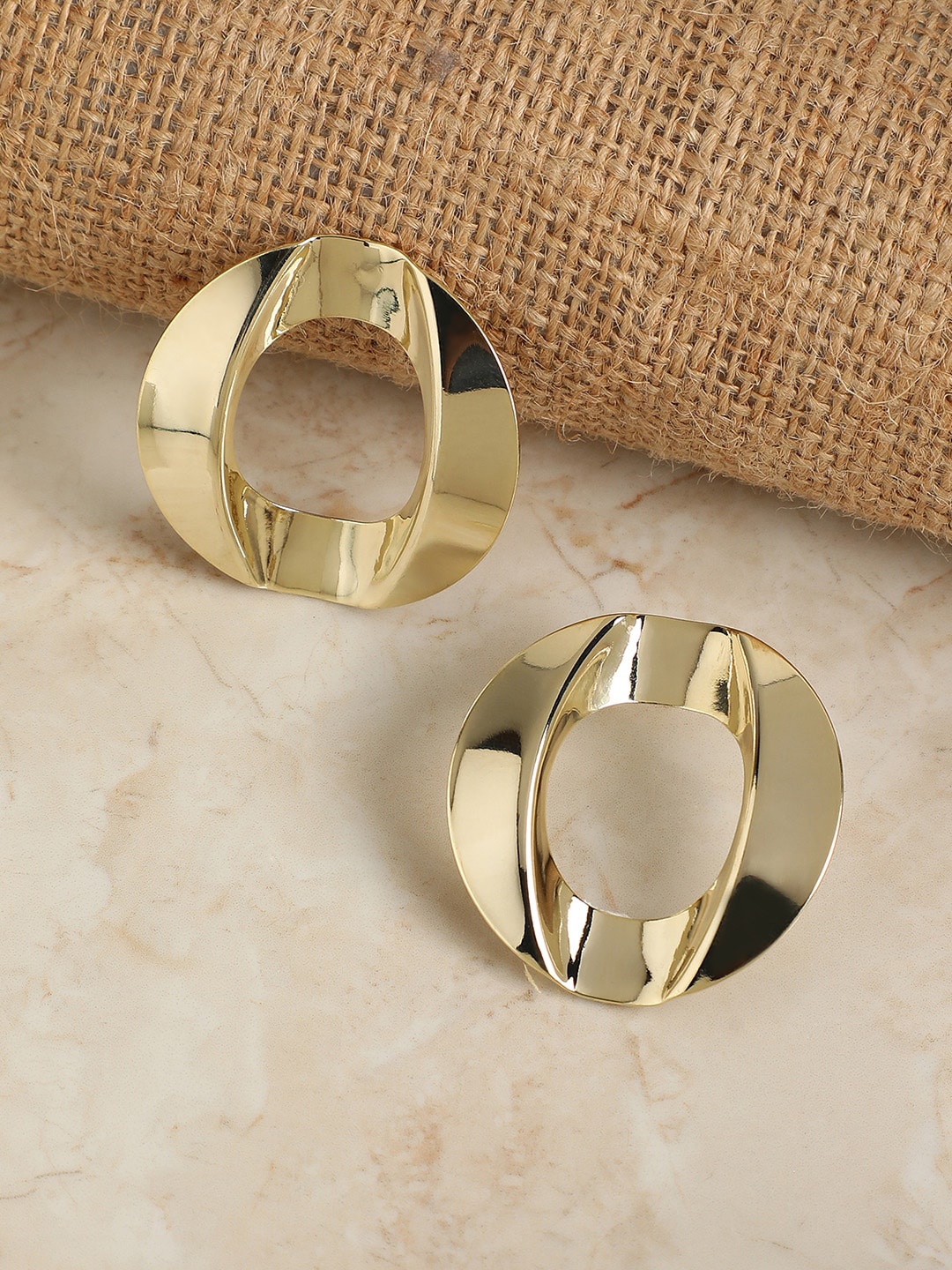 

SOHI Gold-Plated Circular Studs Earrings