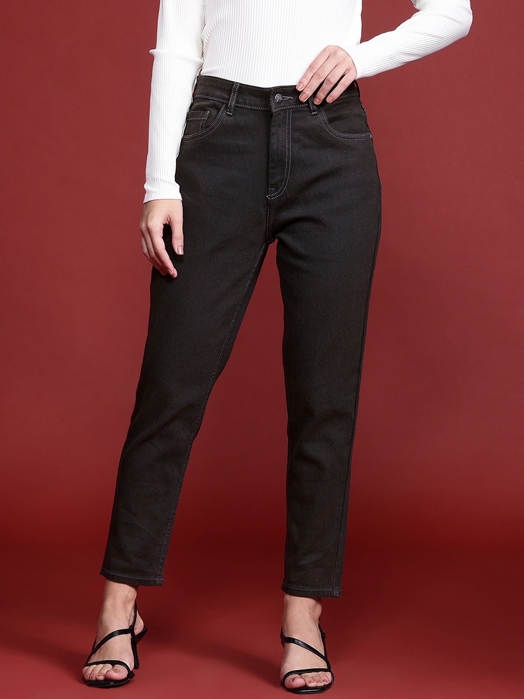 

all about you Women Mid-Rise Mom Fit Jeans, Black