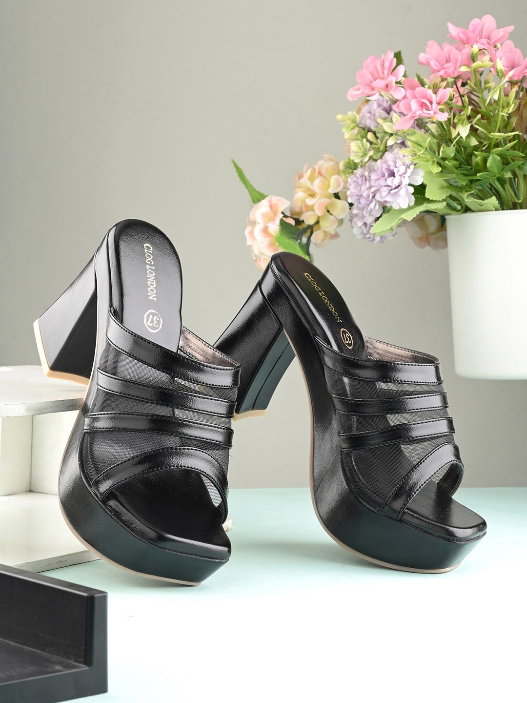 

CLOG LONDON Open Toe Platform Heels, Black