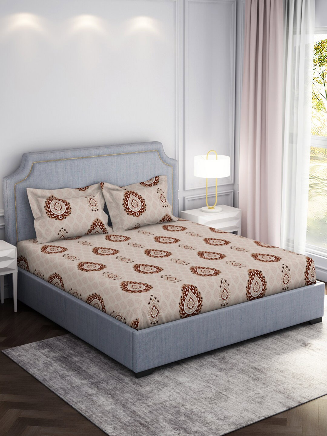 

Welspun Adore Beige & Brown Geometric Microfiber 104 TC Queen Bedsheet & 2 Pillow Covers