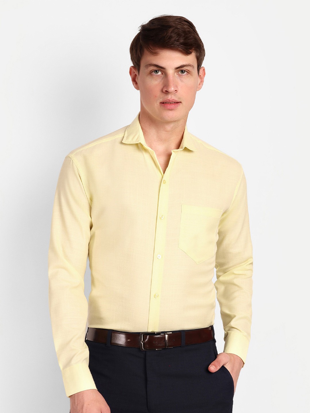 

COLORWINGS Comfort Spread Collar Formal Shirt, Yellow