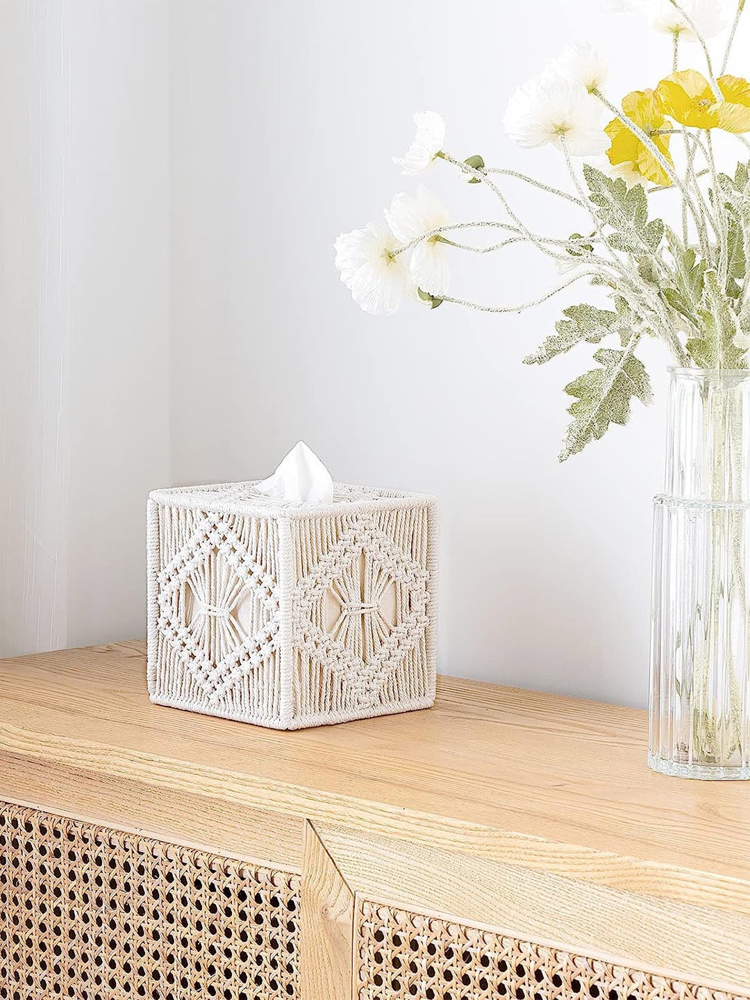 

Kaahira Off White Square Paper Tissue Holder