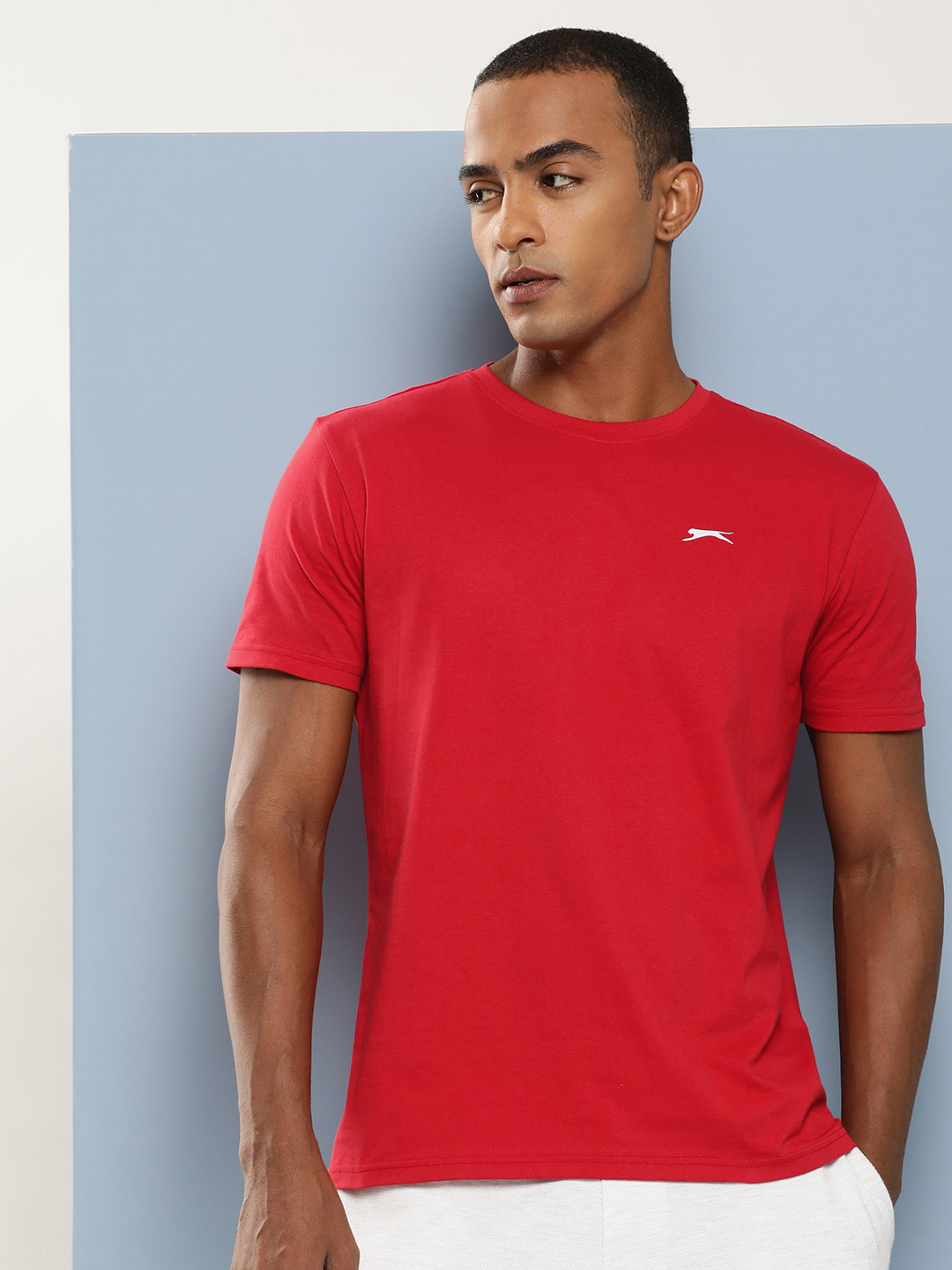 

Slazenger Men Solid Regular Fit T-shirt, Red