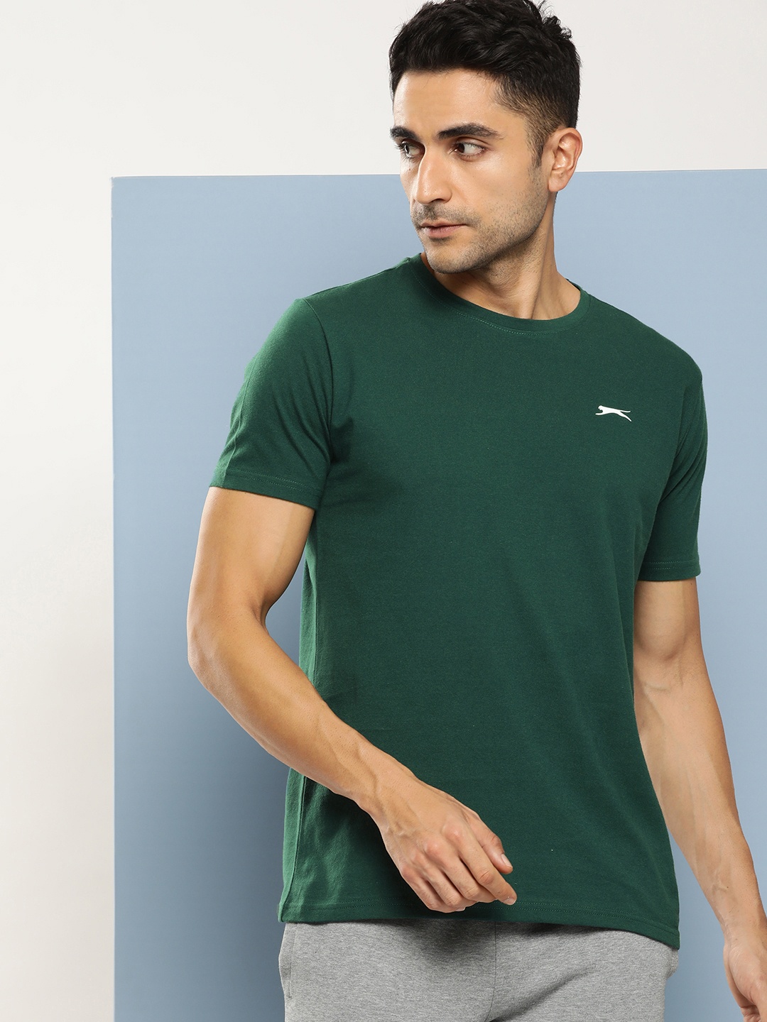 

Slazenger Men Solid Regular Fit T-shirt, Green