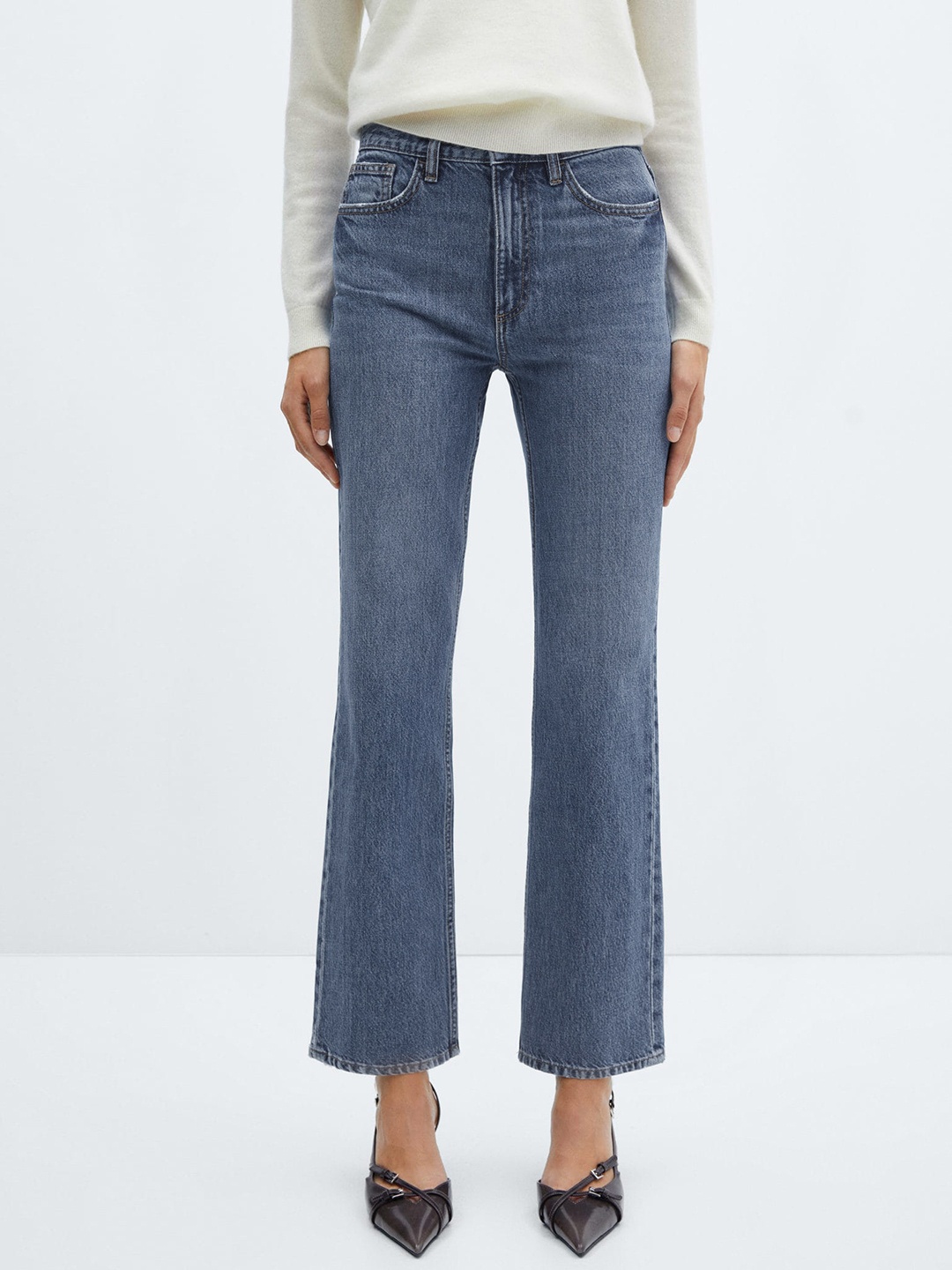 

MANGO Women Pure Cotton Straight Fit Jeans, Navy blue