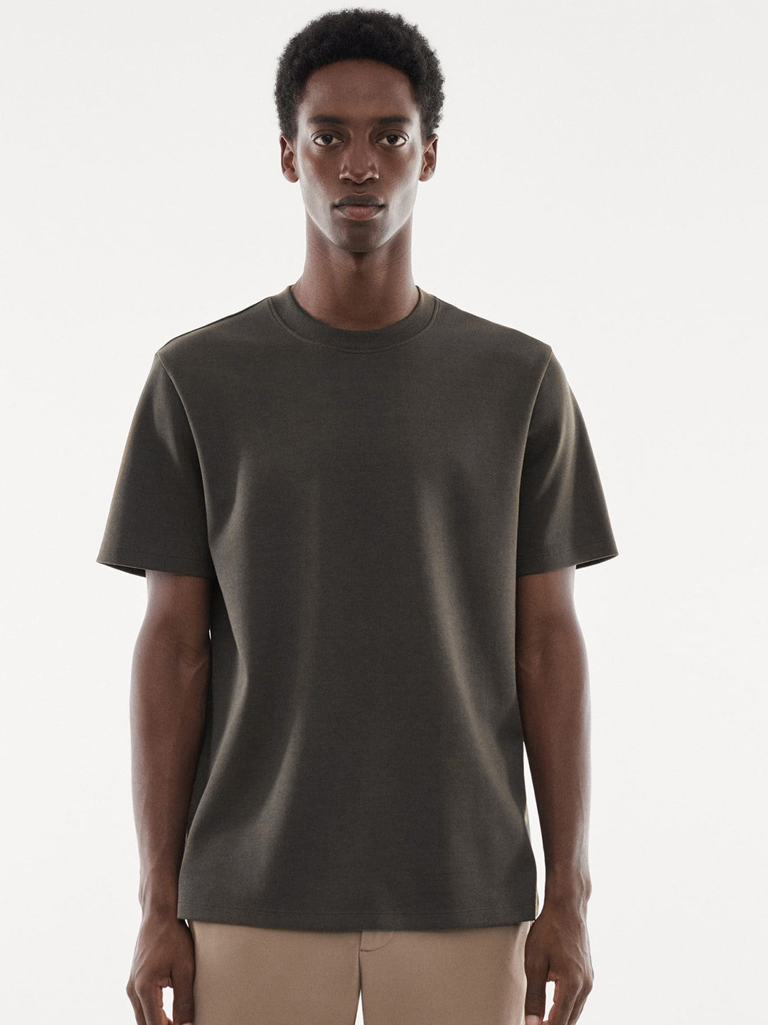 

MANGO MAN Solid T-shirt, Brown