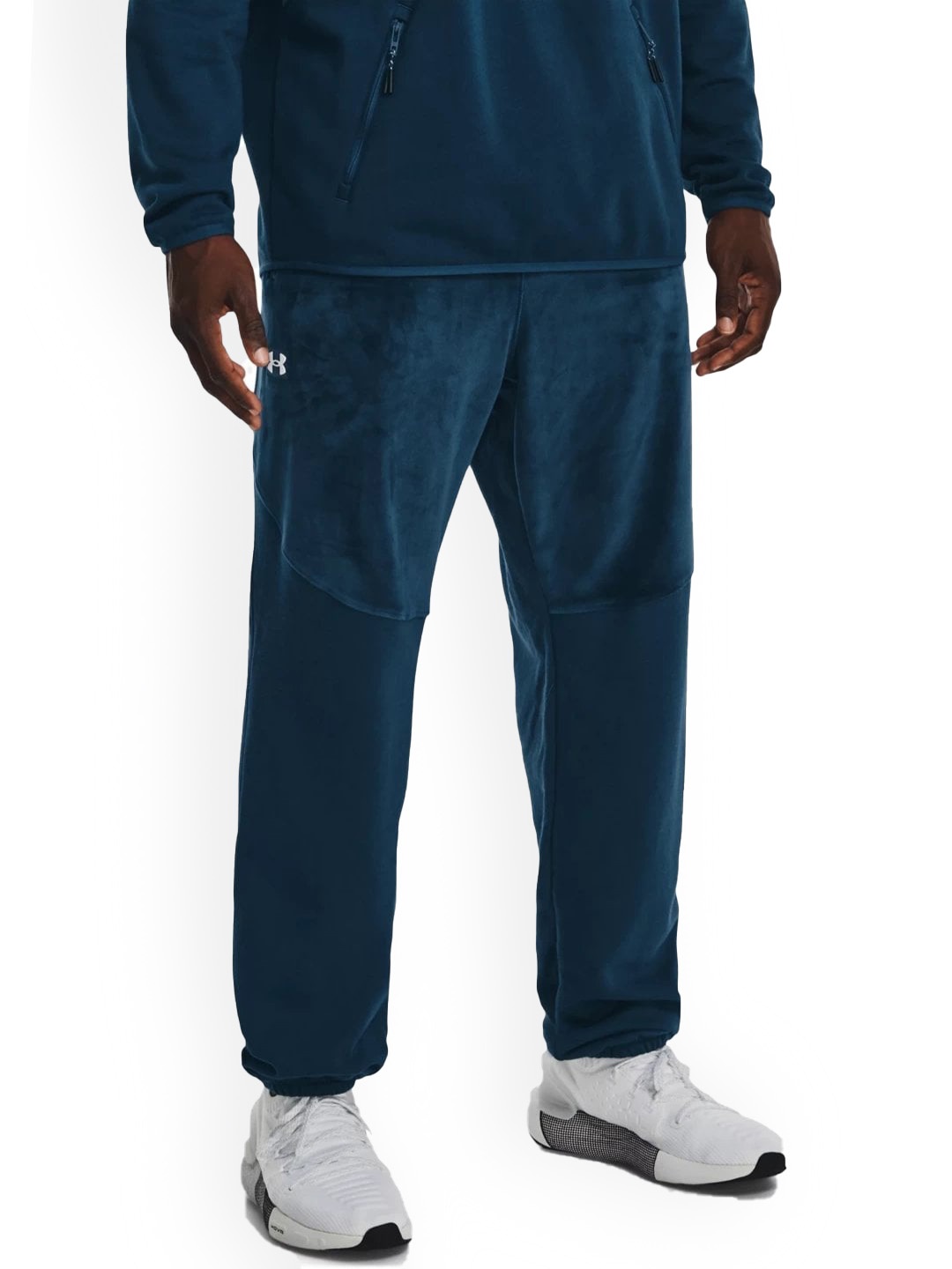 

UNDER ARMOUR Men Journey Fleece Mid-Rise Track Pants, Blue