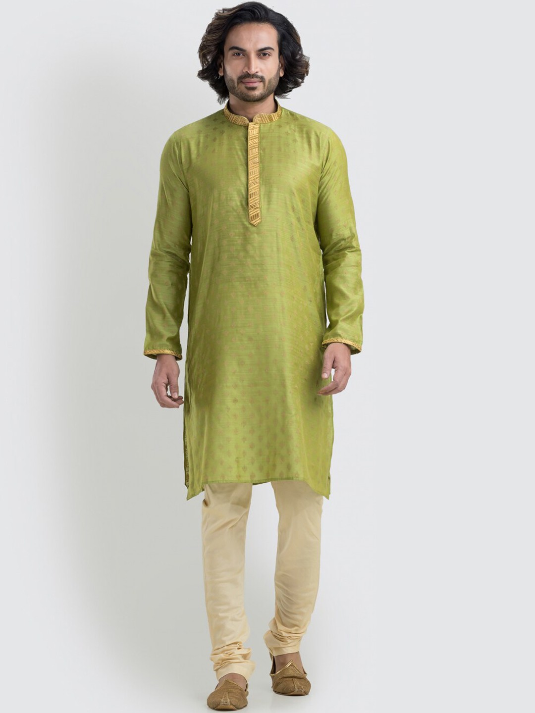 

SREEMANT Mandarin Collar Artwork Jacquard Kurta, Green