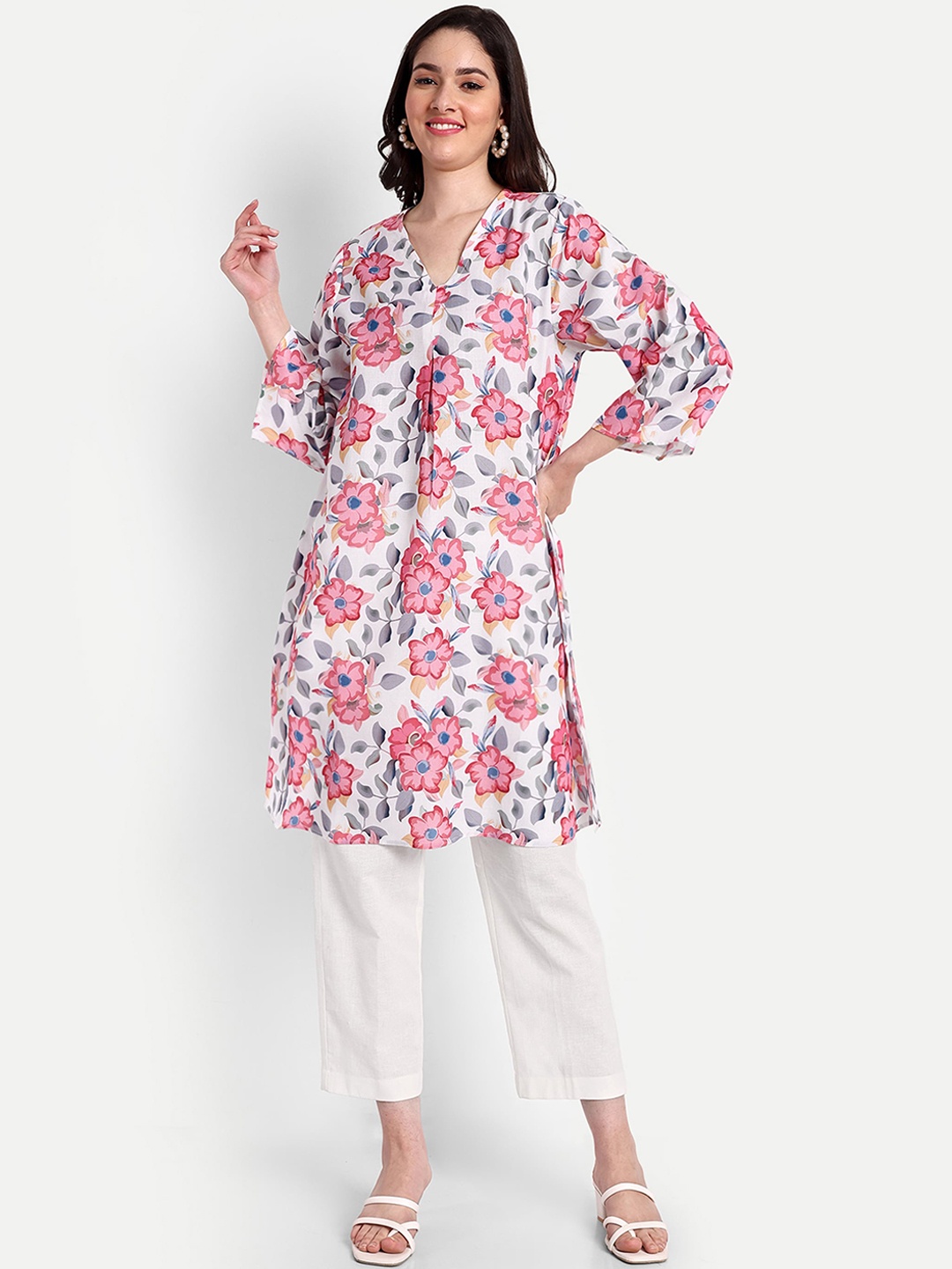 

TYAAR Floral Printed A-Line Kurta With Trousers, White