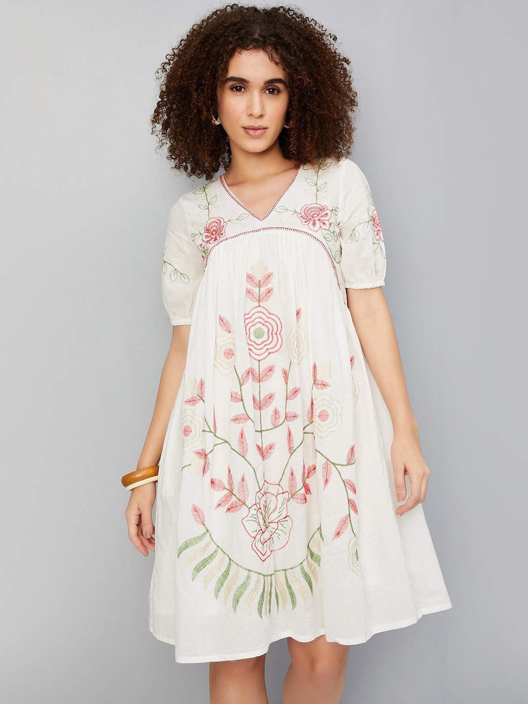 

max Floral Embroidered A-Line Dress, Off white