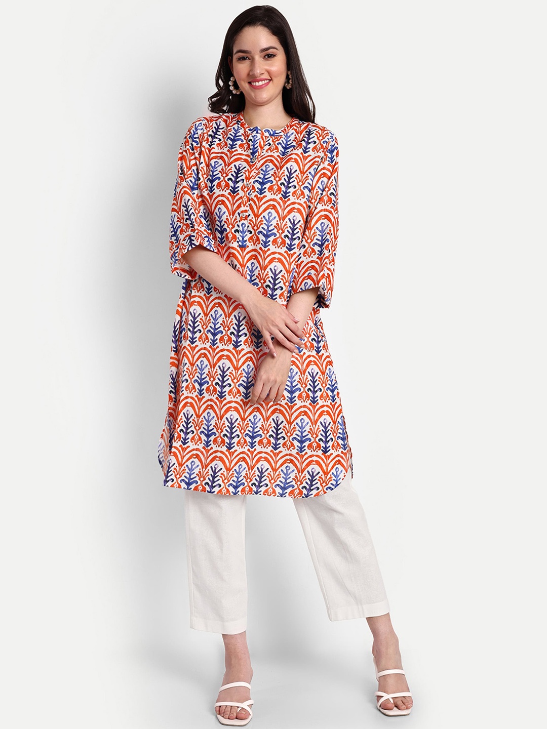 

TYAAR Ethnic Motifs Printed Mandarin Collar Kurta, White
