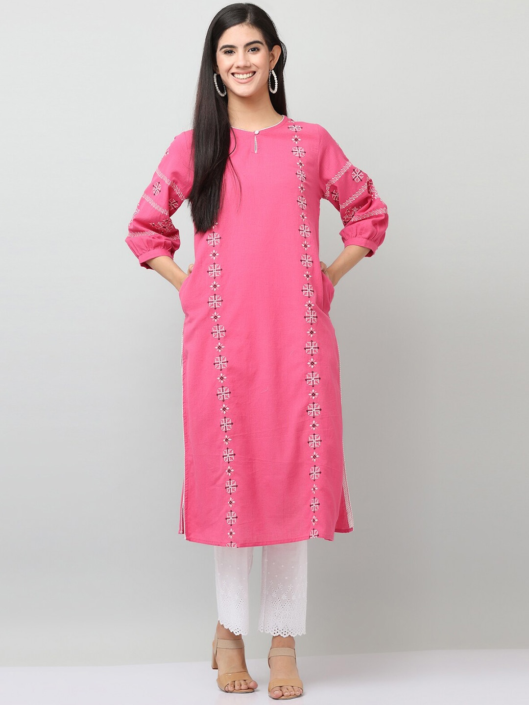 

SAVI Ethnic Motifs Embroidered Keyhole Neck Thread Work Kurta, Pink