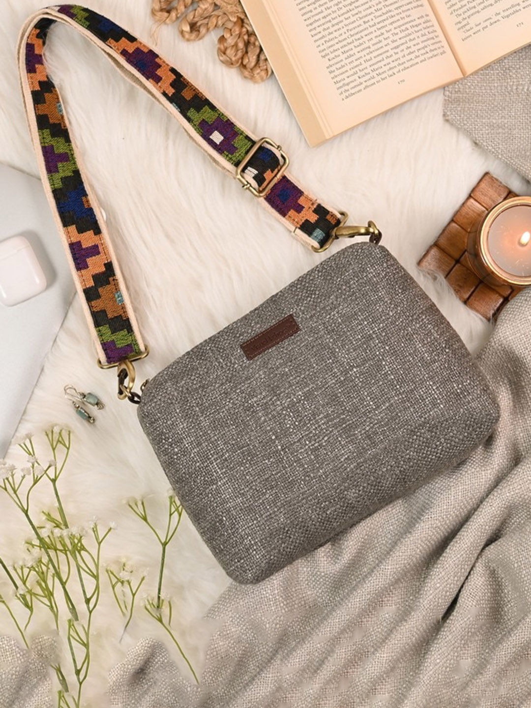 

Visual Echoes Oversized Bucket Shoulder Bag, Grey
