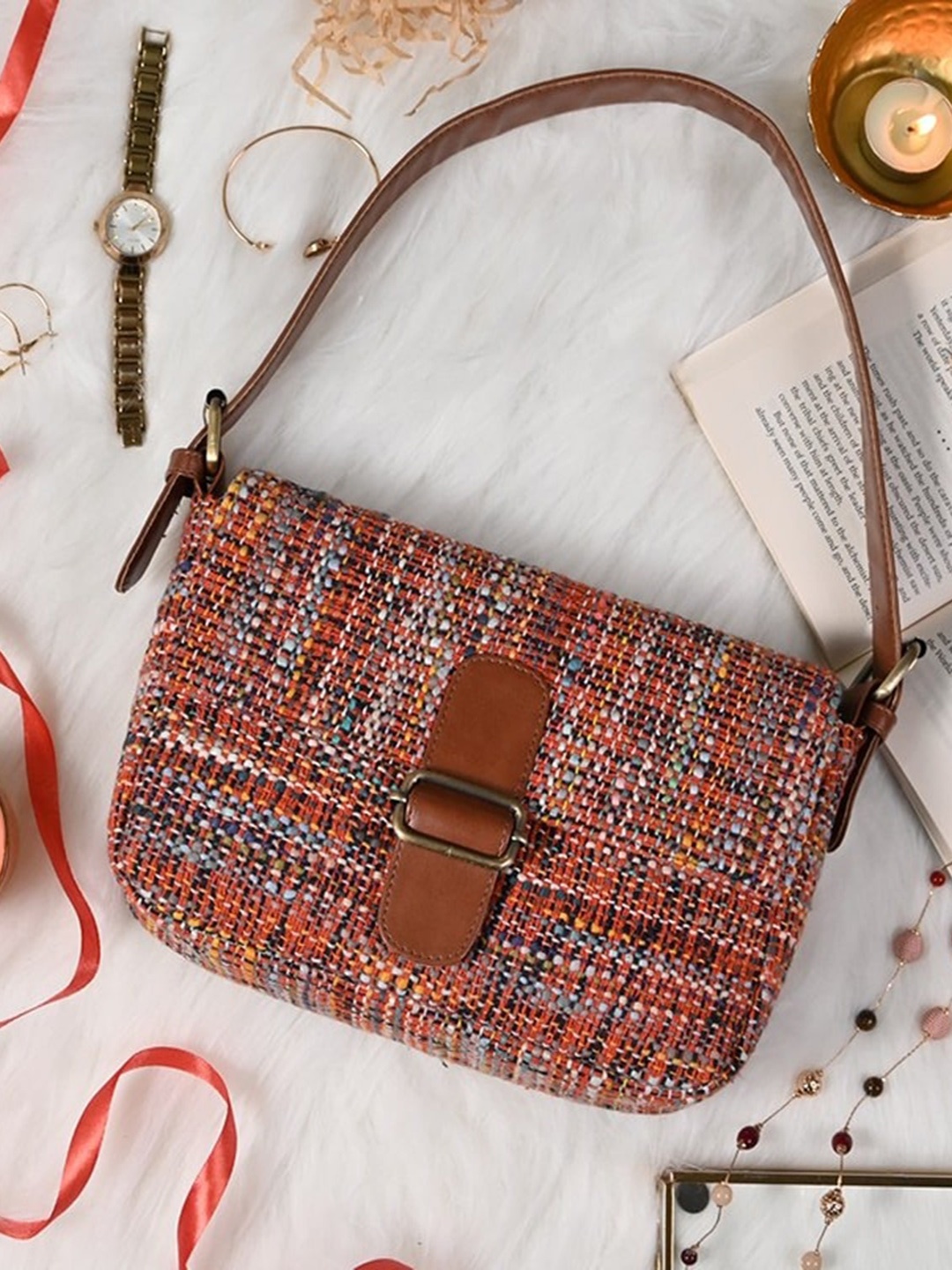 

Visual Echoes Textured Structured Shoulder Bag, Brown