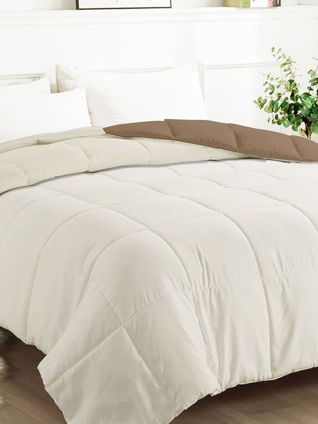 

HOMETALES Cream-Coloured AC Room 120 GSM Double Bed Comforter