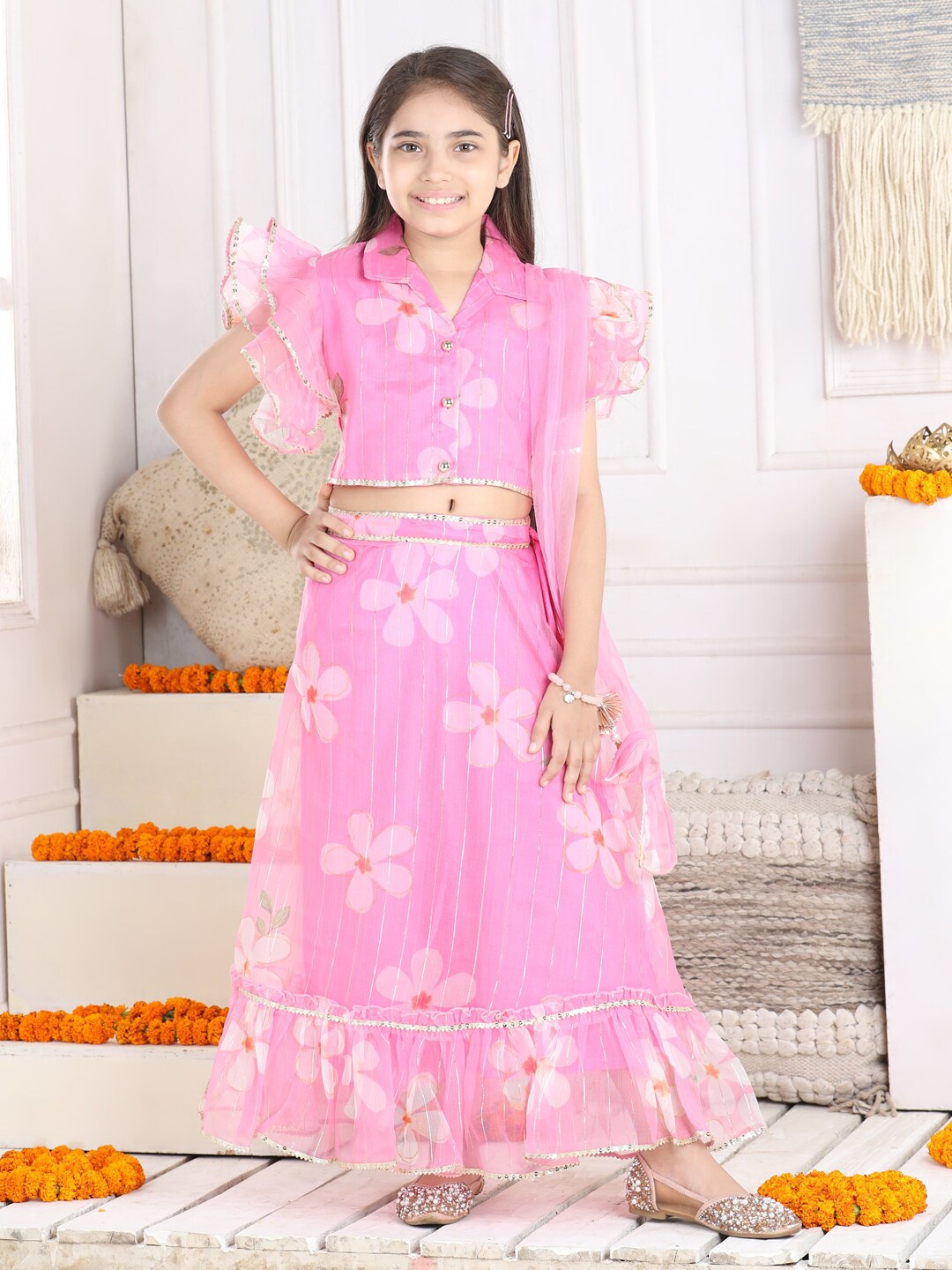 

Cutiekins Girls Floral Printed Flutter Sleeves Ready to Wear Lehenga & Blouse With Dupatta, Pink