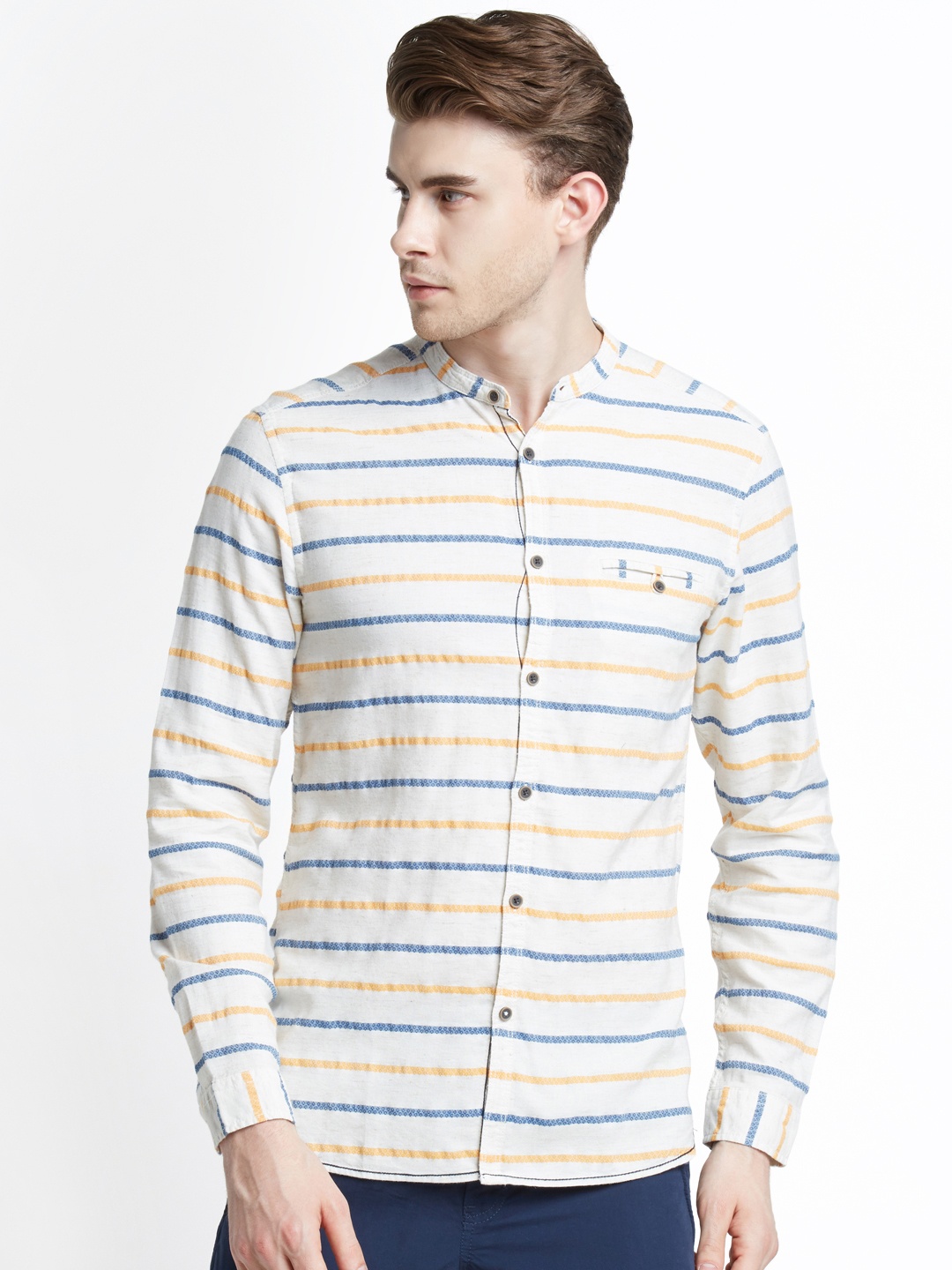 

Urban Ranger by pantaloons Men Off-White & Yellow Slim Fit Striped Casual Shirt