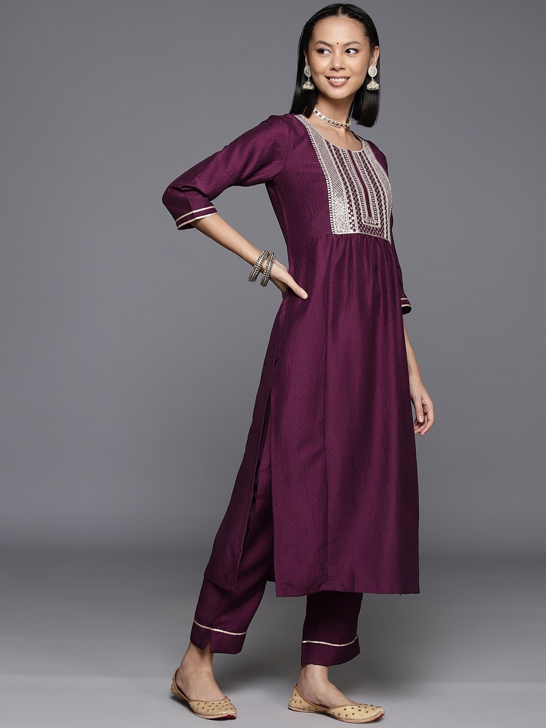 

Varanga Ethnic Motifs Yoke Design Zari Sequined Kurta with Trousers & Dupatta, Burgundy