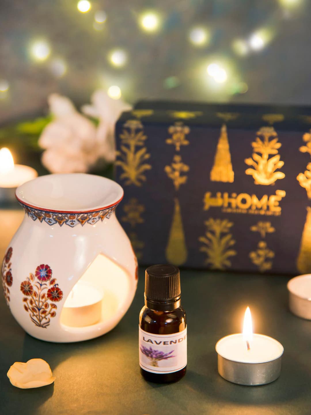 

Fabindia Multi Falak Ceramic Diffuser Gift Set