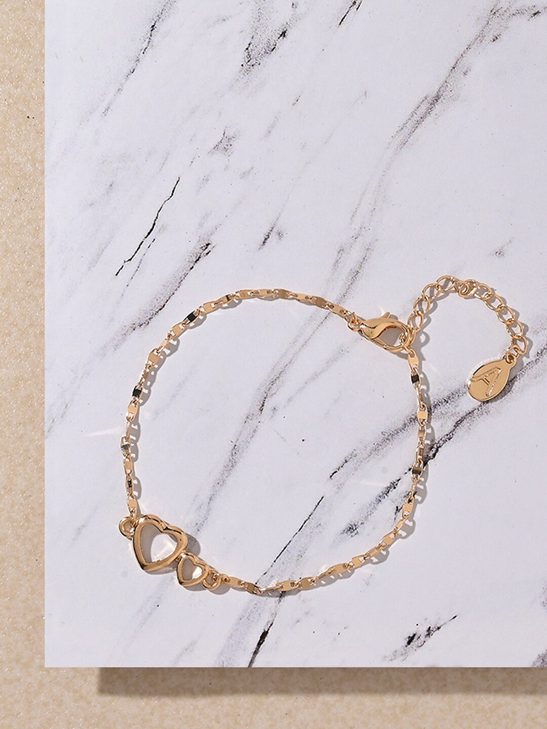 

Accessorize London Women Heart Links Bracelet, Gold