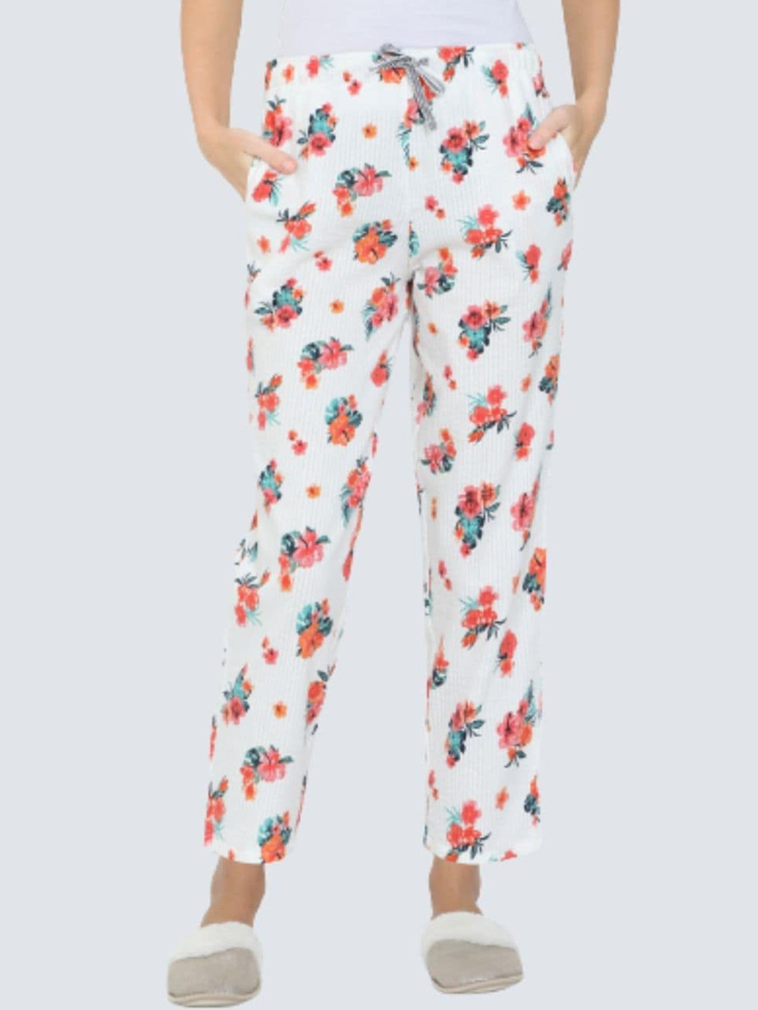 

Bareblow Women Printed Cotton Lounge Pants, White