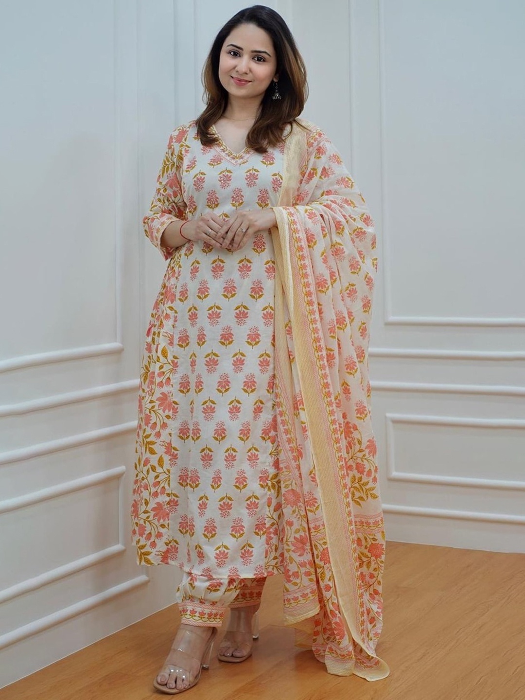 

KALINI Floral Printed Regular Pure Cotton Kurta With Salwar & Dupatta, Peach