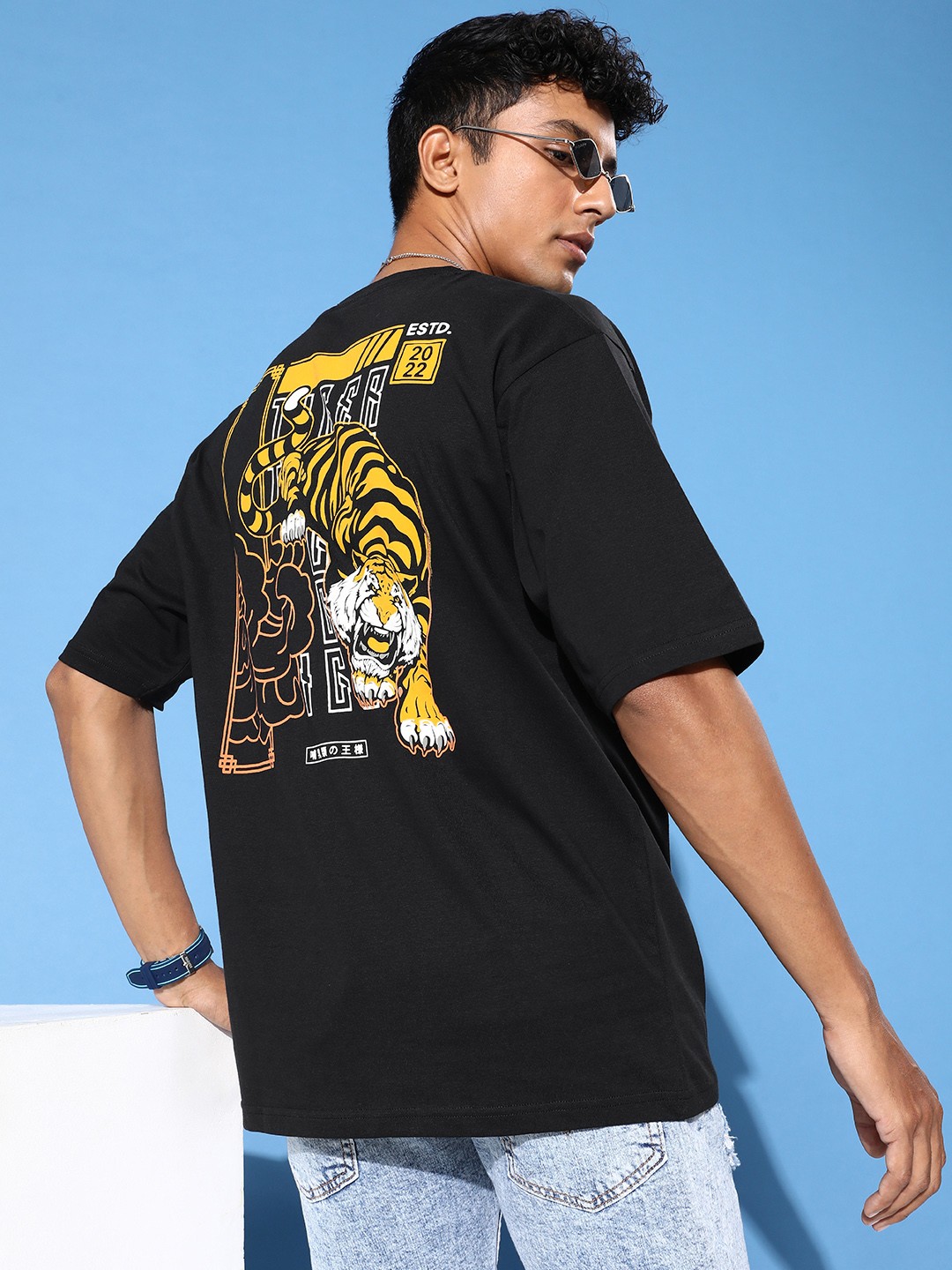 

FREE SOCIETY Men Graphic Printed Oversized T-shirt, Black