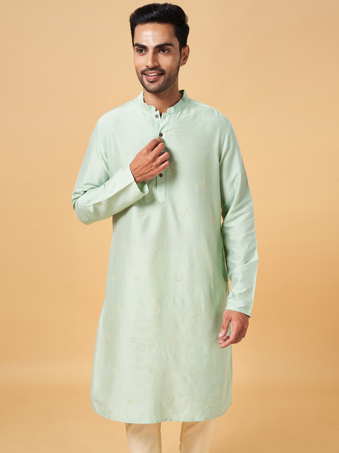 

indus route by Pantaloons Ethnic Motifs Embroidered Kurta, Green