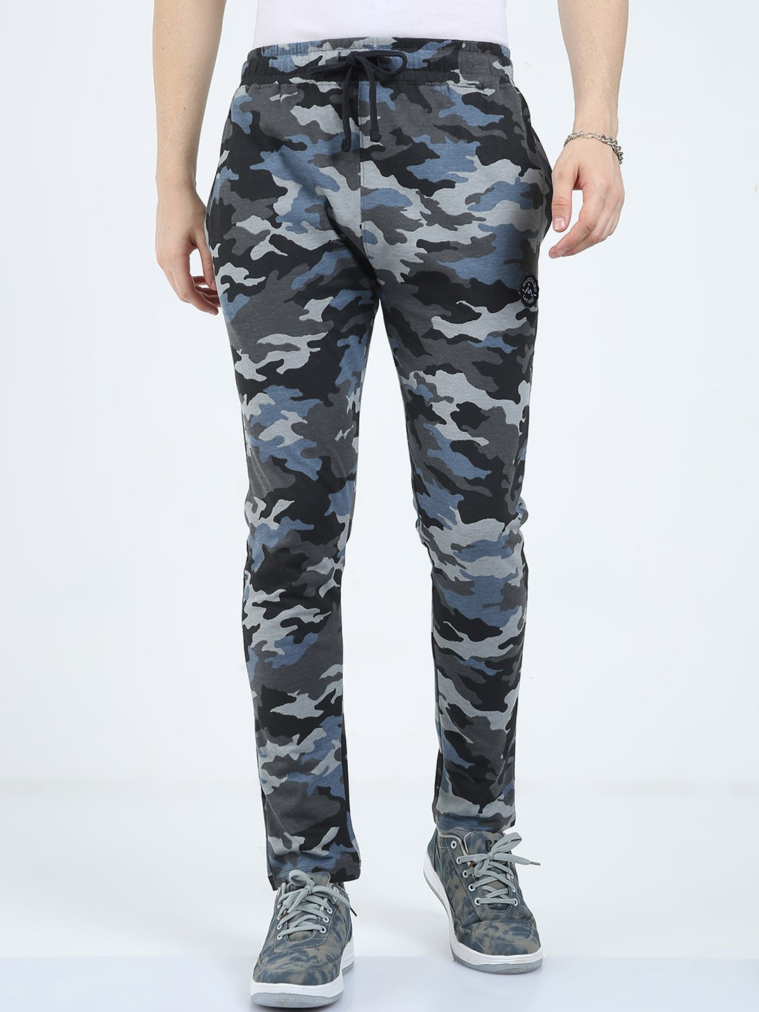 

Masculino Latino Men Camouflage Printed Rapid-Dry Cotton Track Pants, Black