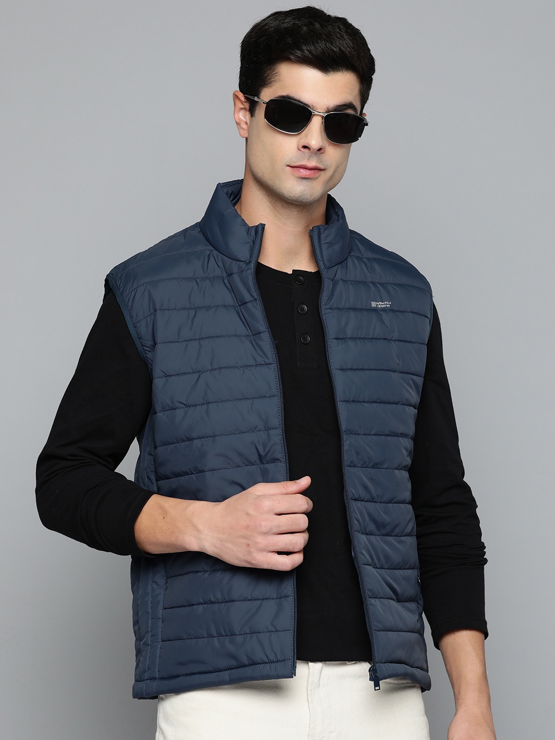 

Fort Collins Stand Collar Padded Jacket, Blue