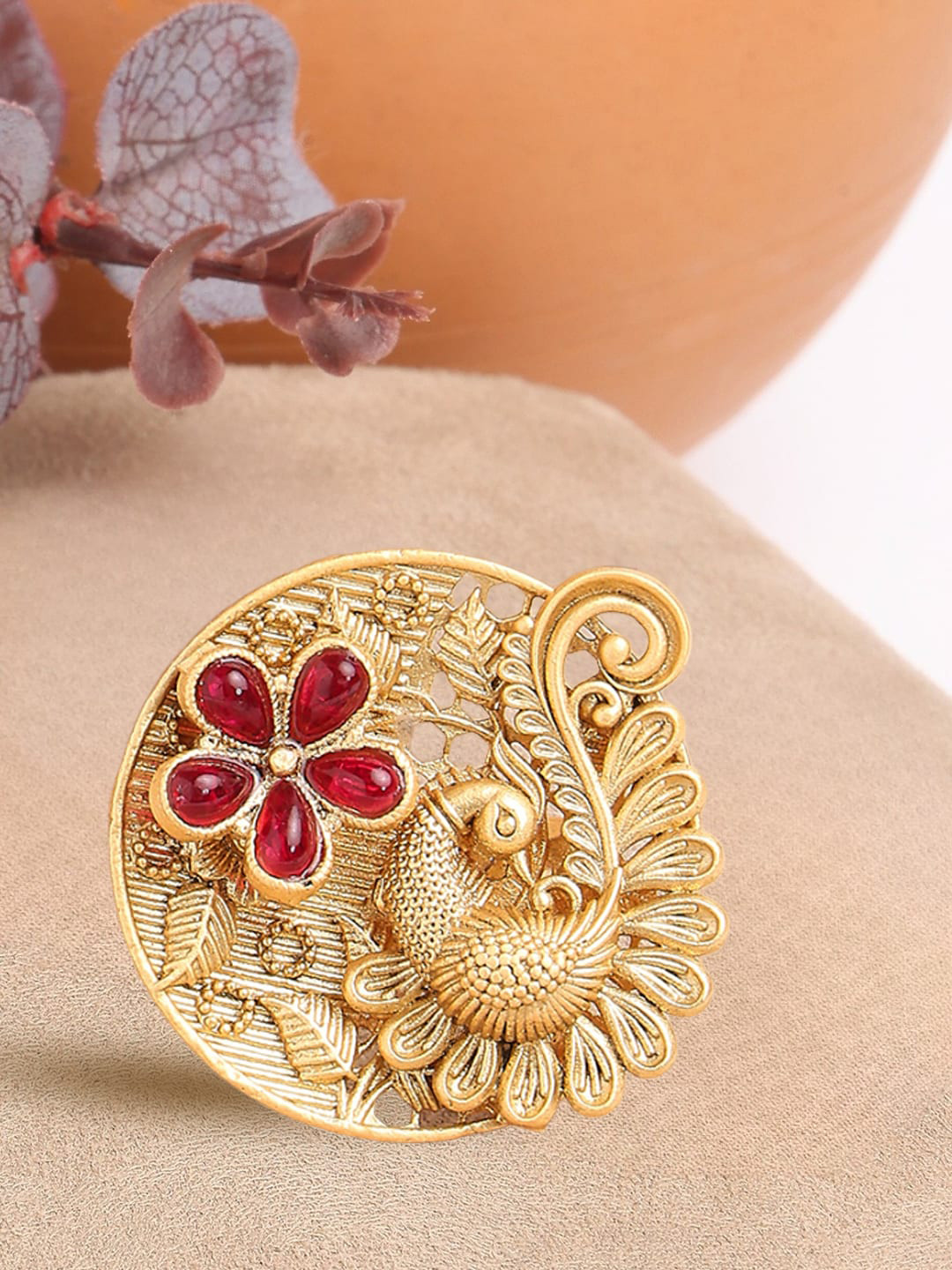 

OOMPH Gold-Plated Stone-Studded Adjustable Finger Ring, Pink