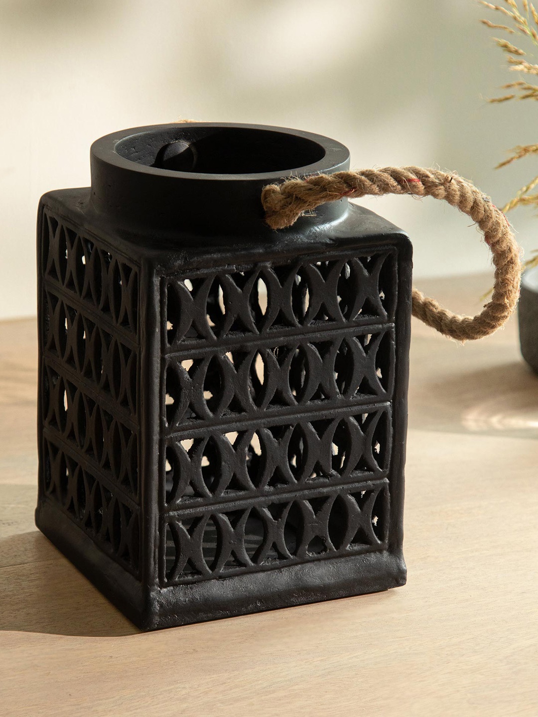

ellementry Black Jharokha Lantern Ecomix Candle Holder
