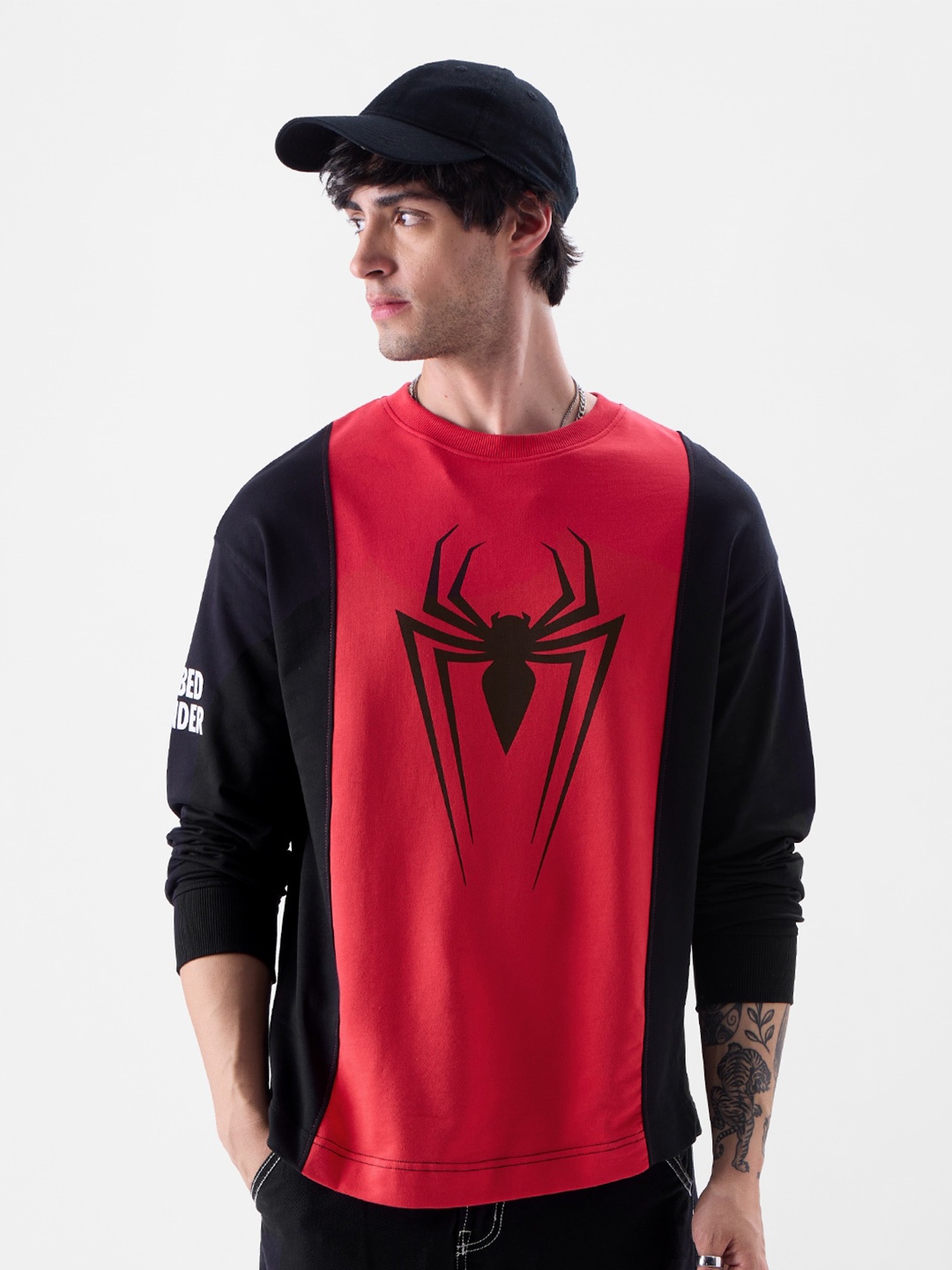 

The Souled Store Spider Man Printed Oversized Cotton T Shirt, Red