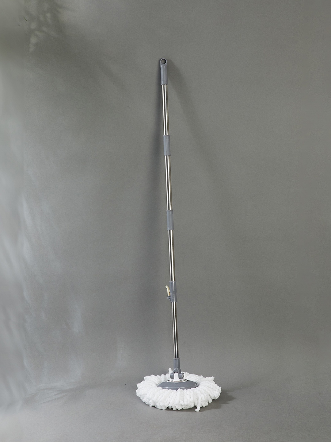

Home Centre Indus Grey & White Spin Mop Pole