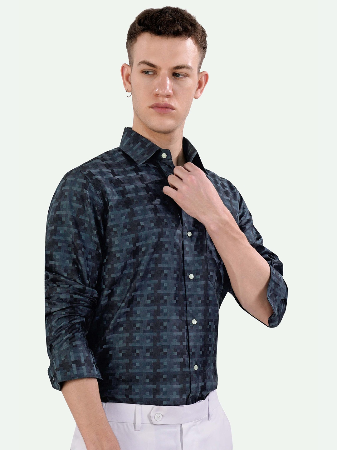 

FRENCH CROWN Standard Geometric Printed Cotton Casual Shirt, Grey