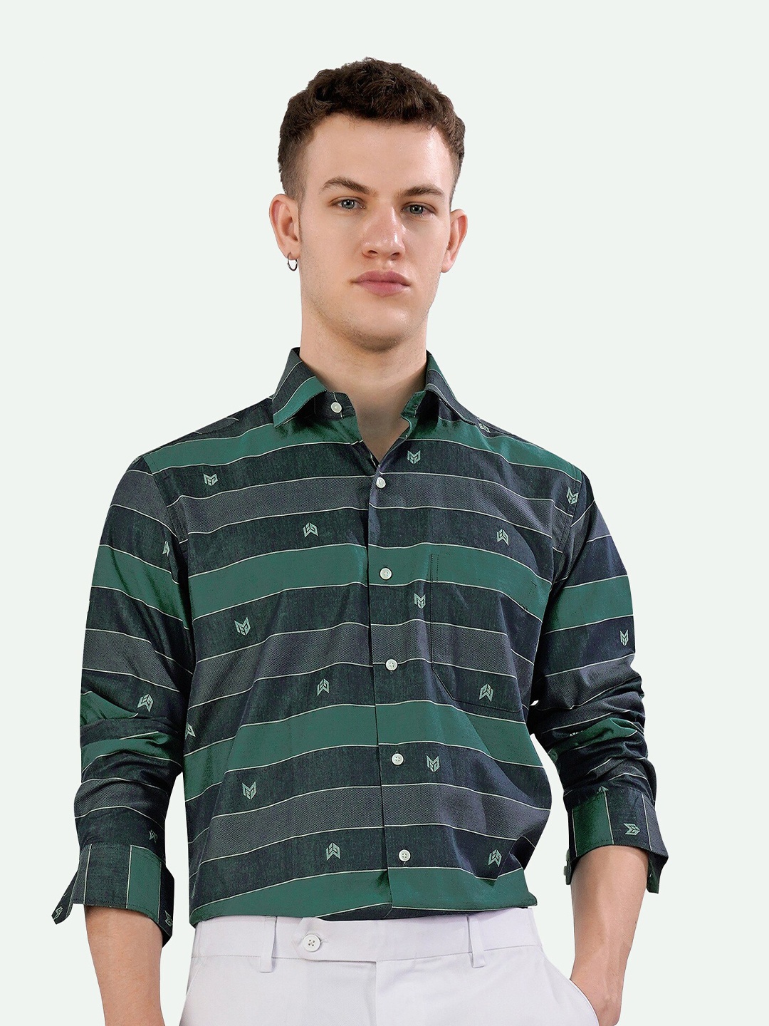 

FRENCH CROWN Standard Opaque Striped Cotton Casual Shirt, Blue