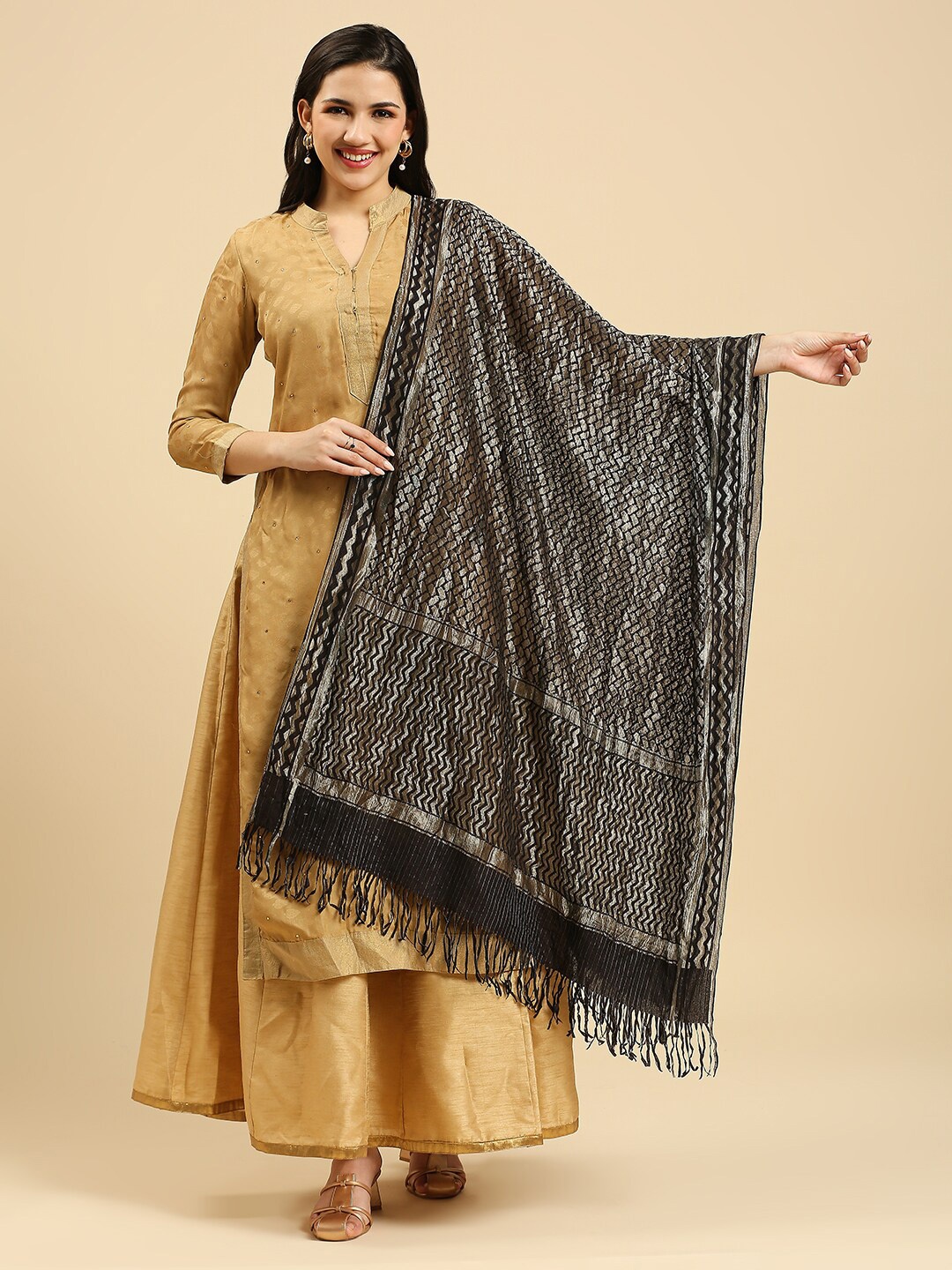 

Dupatta Bazaar Ethnic Motifs Woven Design Dupatta, Black