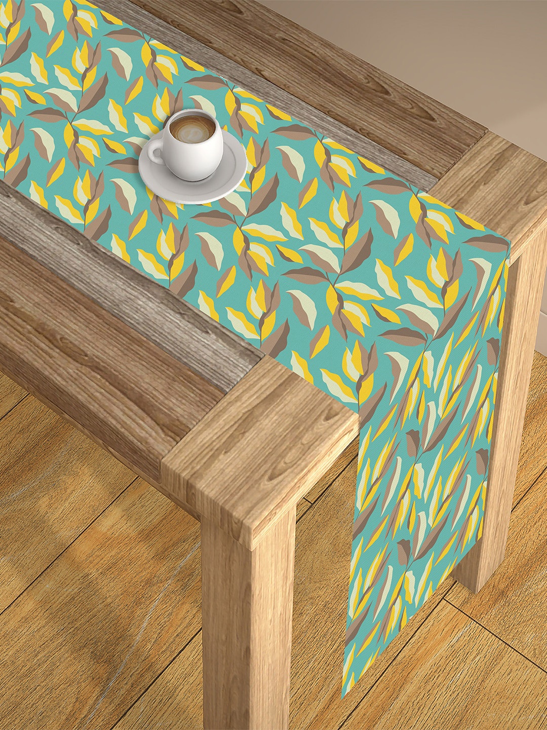 

AEROHAVEN Green & Yellow Digital Printed 4 Seater Table Runner