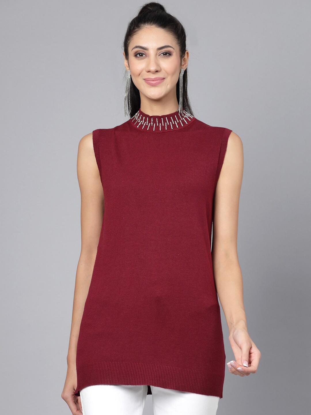 

Mafadeny Cable Knit Embellished Sweater Vest, Maroon