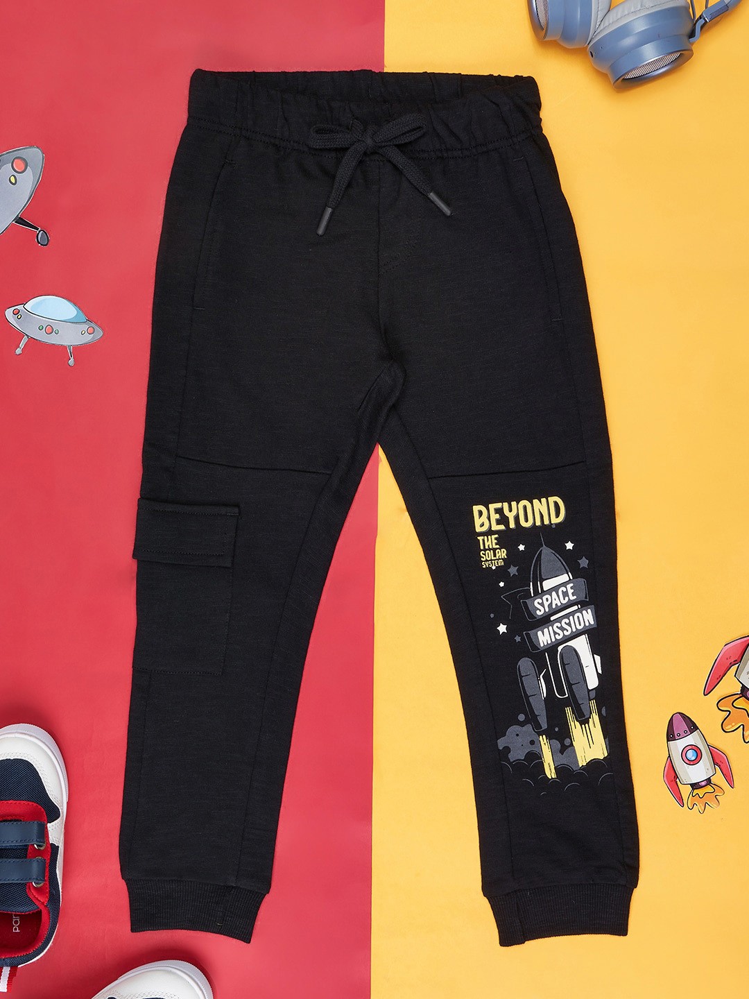 

Pantaloons Junior Boys Graphic Printed Cotton Joggers, Black