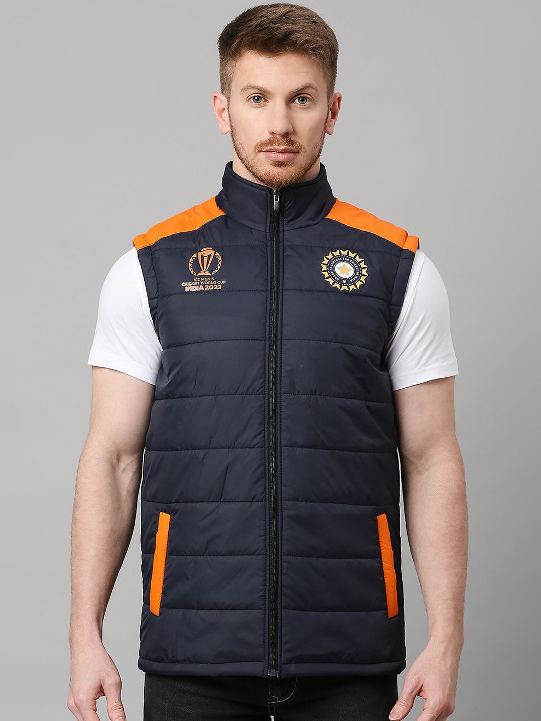 

FanCode Colourblocked Padded Jacket, Navy blue