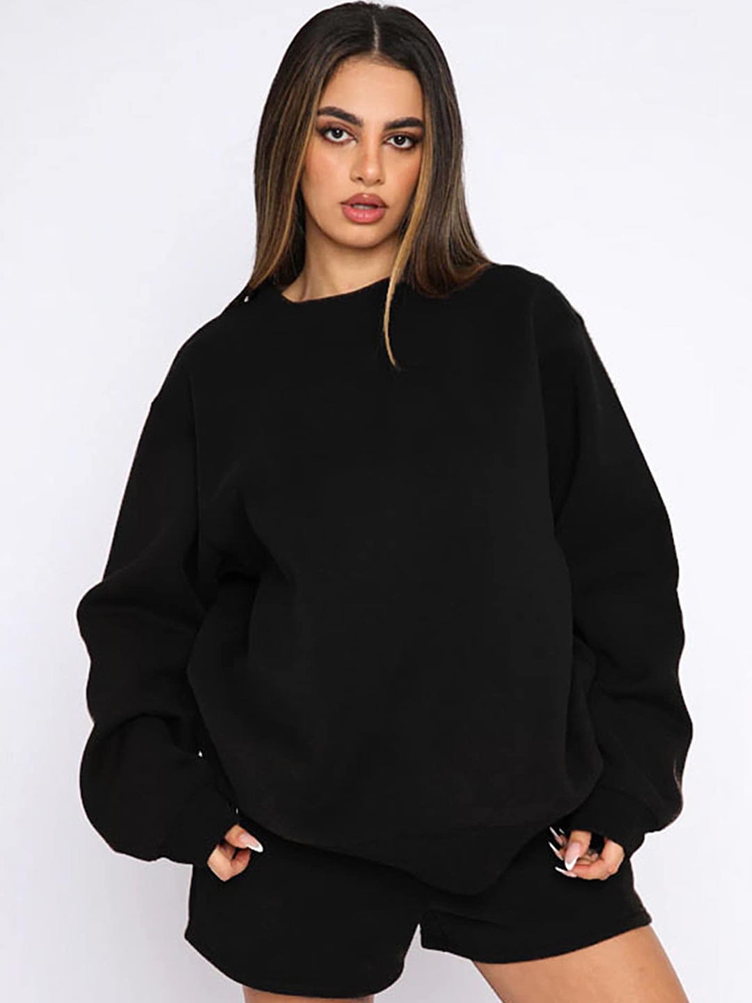 

LULU & SKY Round Neck Drop-Shoulder Oversized Sweatshirt & Shorts Co-Ords, Black