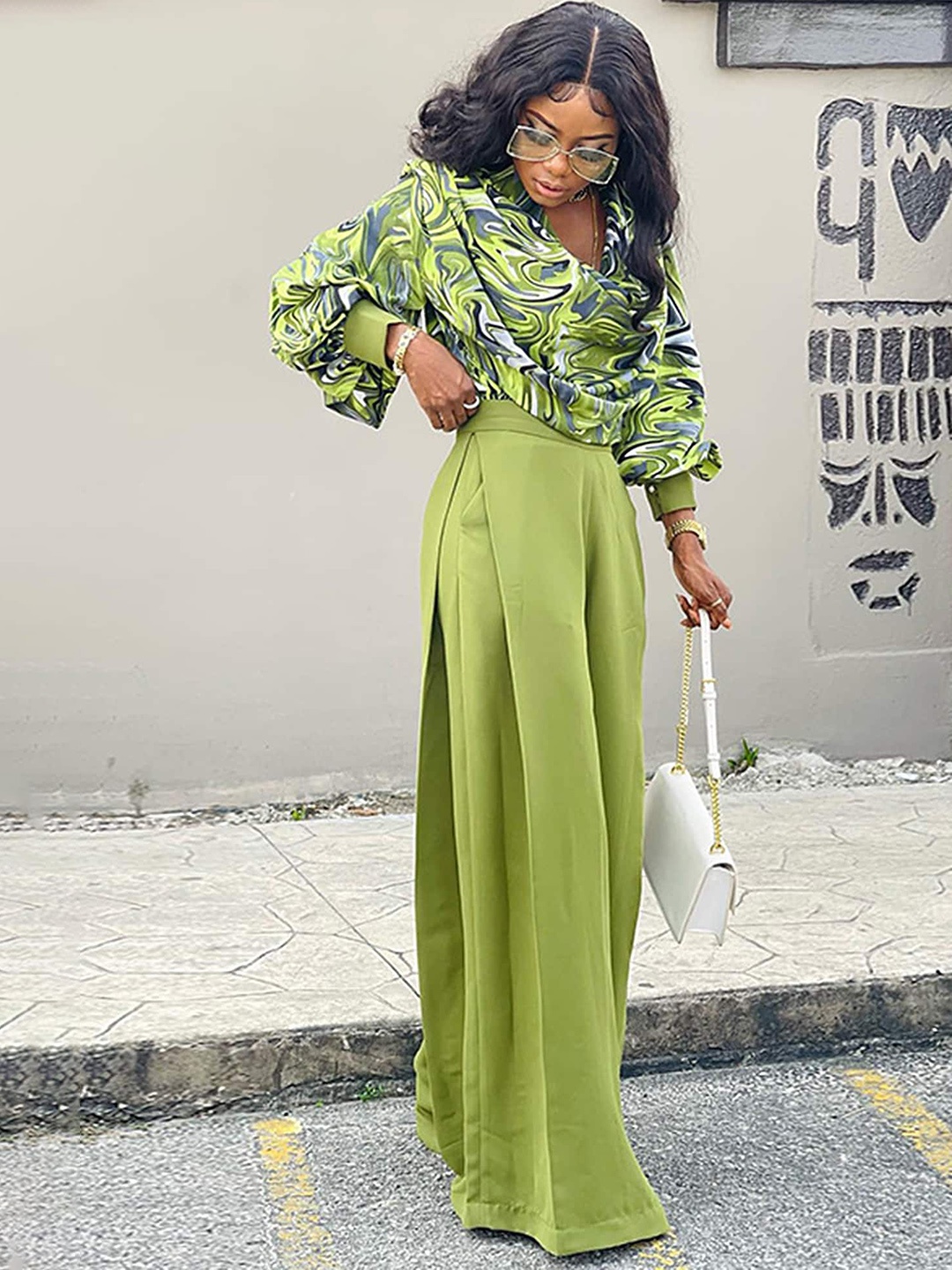 

LULU & SKY Abstract Printed Top With Trouser, Green
