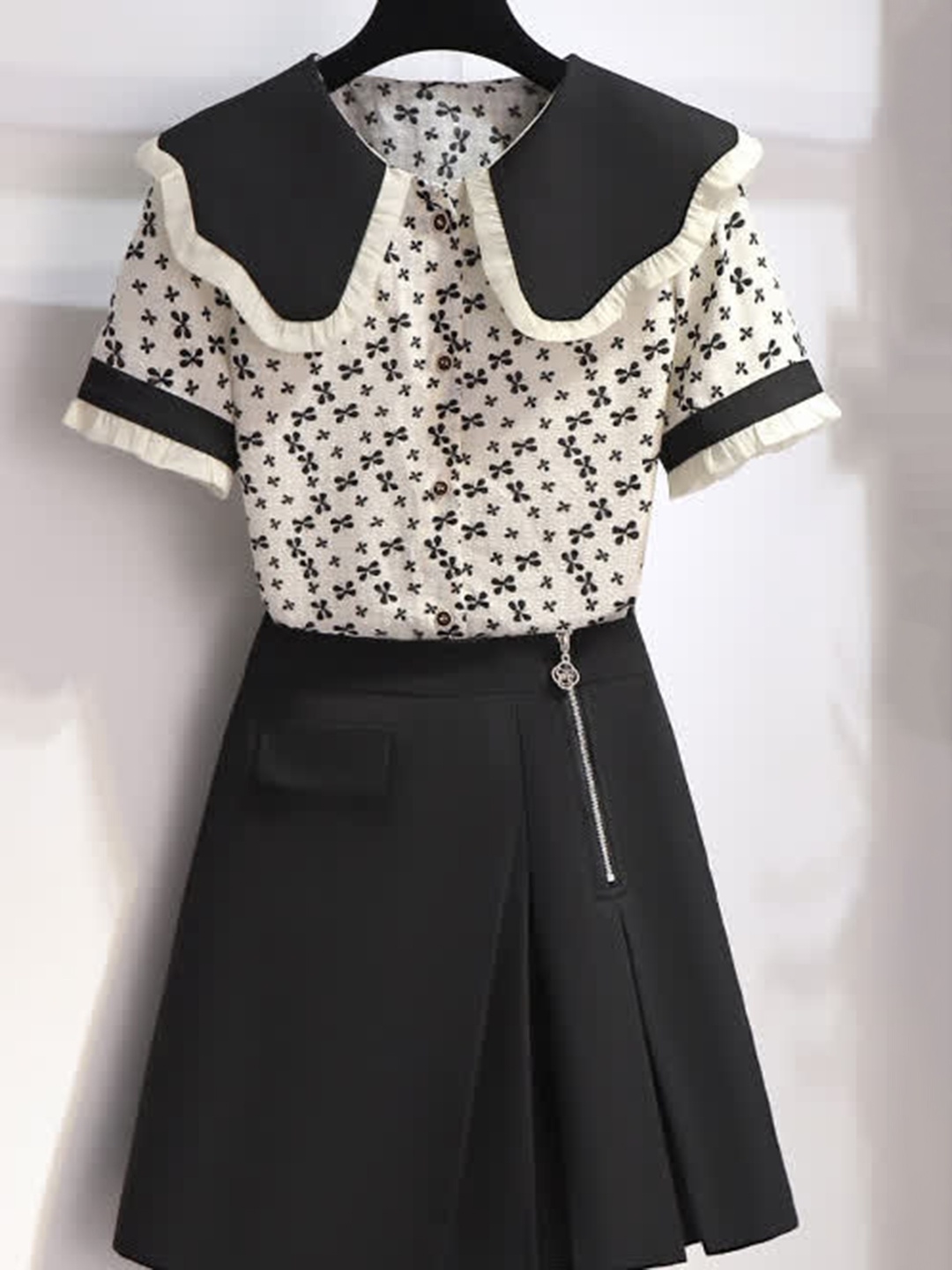 

LULU & SKY Printed Top With High-Waist Skirt Co-Ords, Black