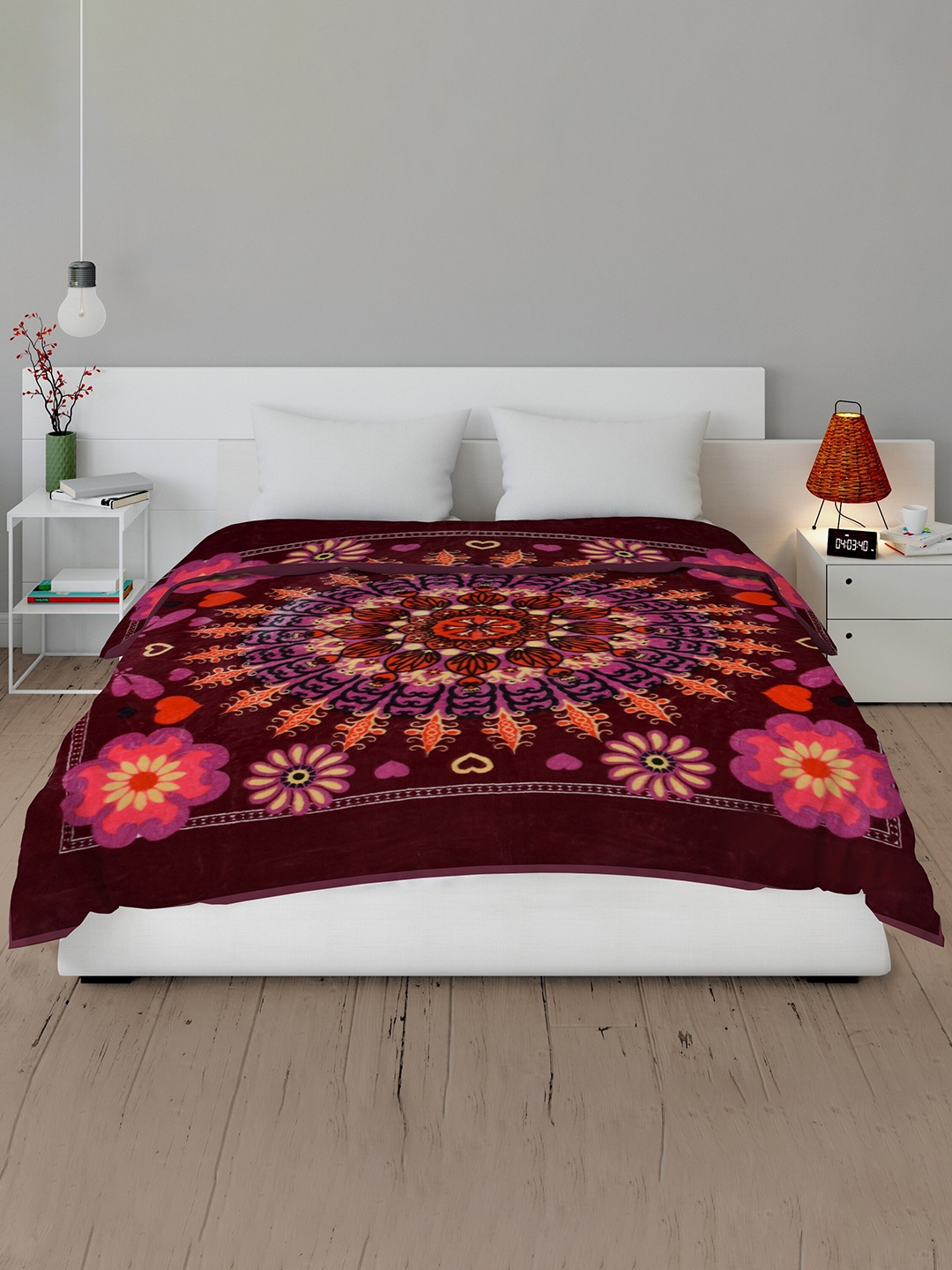 

Spangle Purple & Orange Ethnic Motifs Mink Heavy Winter 450 GSM Double Bed Blanket